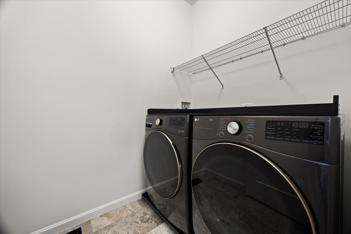 Condominium at 18 Oxbow Rd # 1, Raynham MA 02767, Raynham, photo 21 of 39