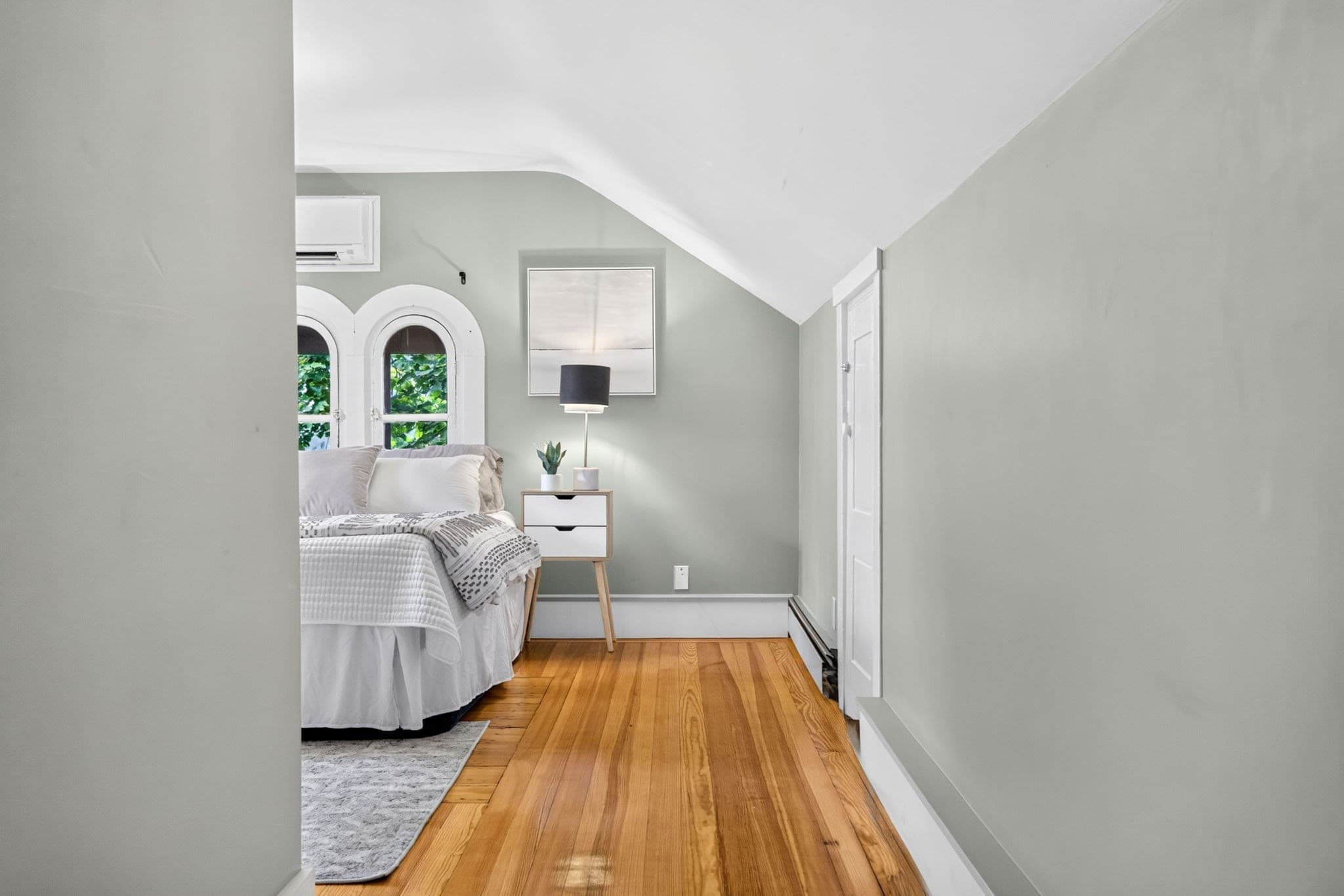 Condominium at 122 W Wyoming Ave # C, Melrose MA 02176, Melrose, photo 17 of 28