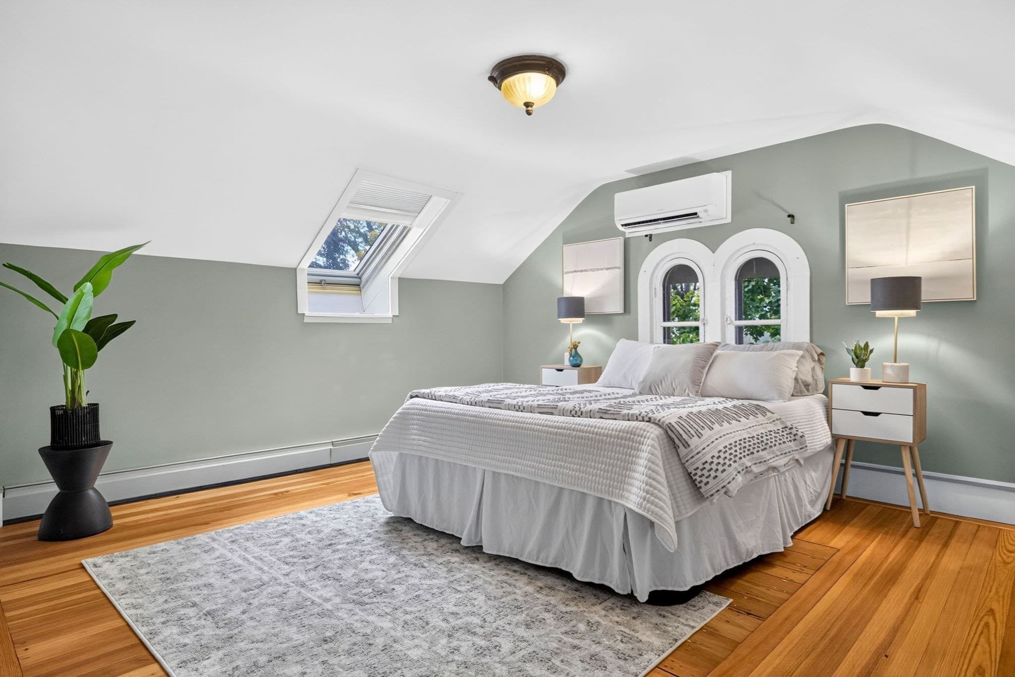 Condominium at 122 W Wyoming Ave # C, Melrose MA 02176, Melrose, photo 3 of 28