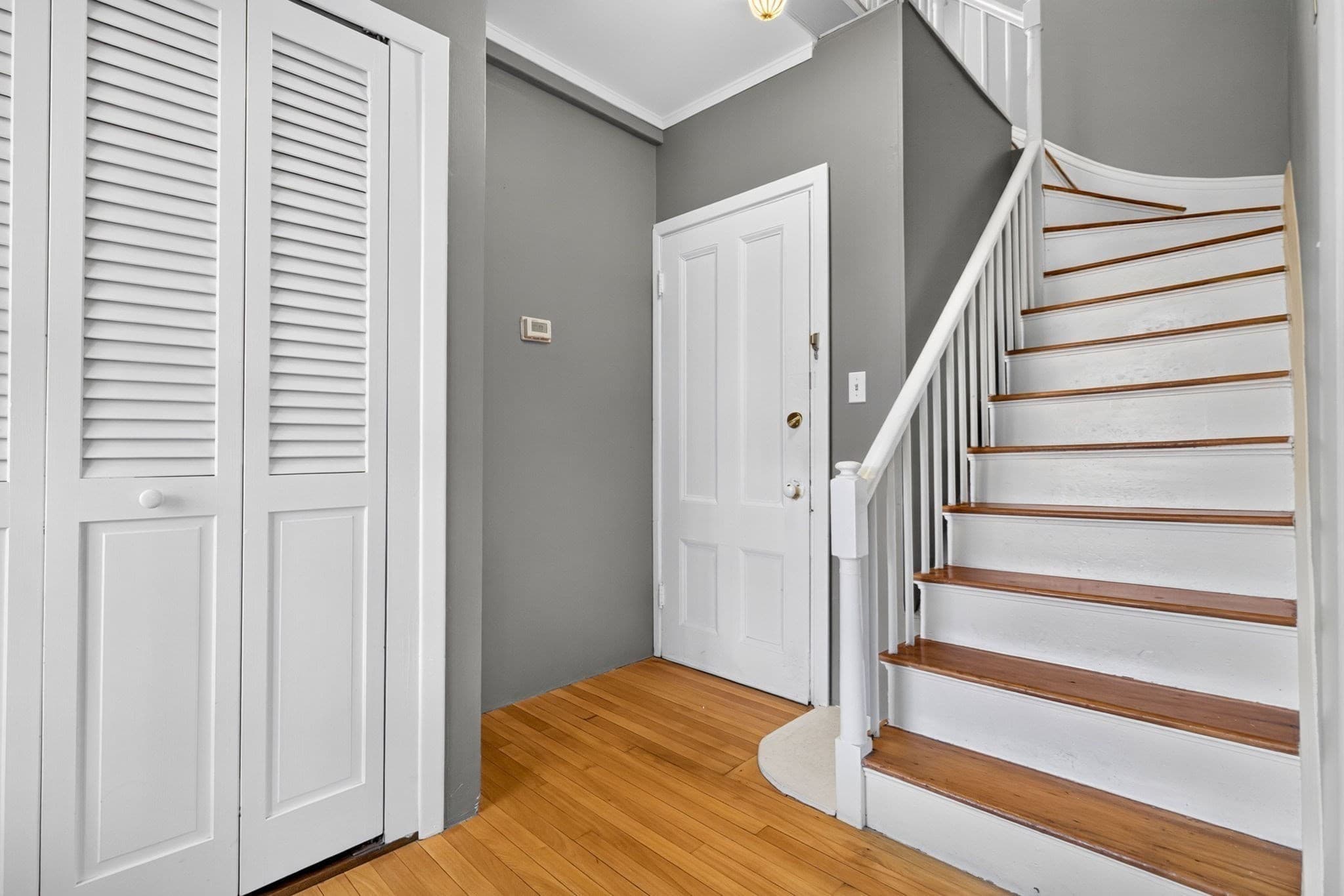 Condominium at 122 W Wyoming Ave # C, Melrose MA 02176, Melrose, photo 5 of 28