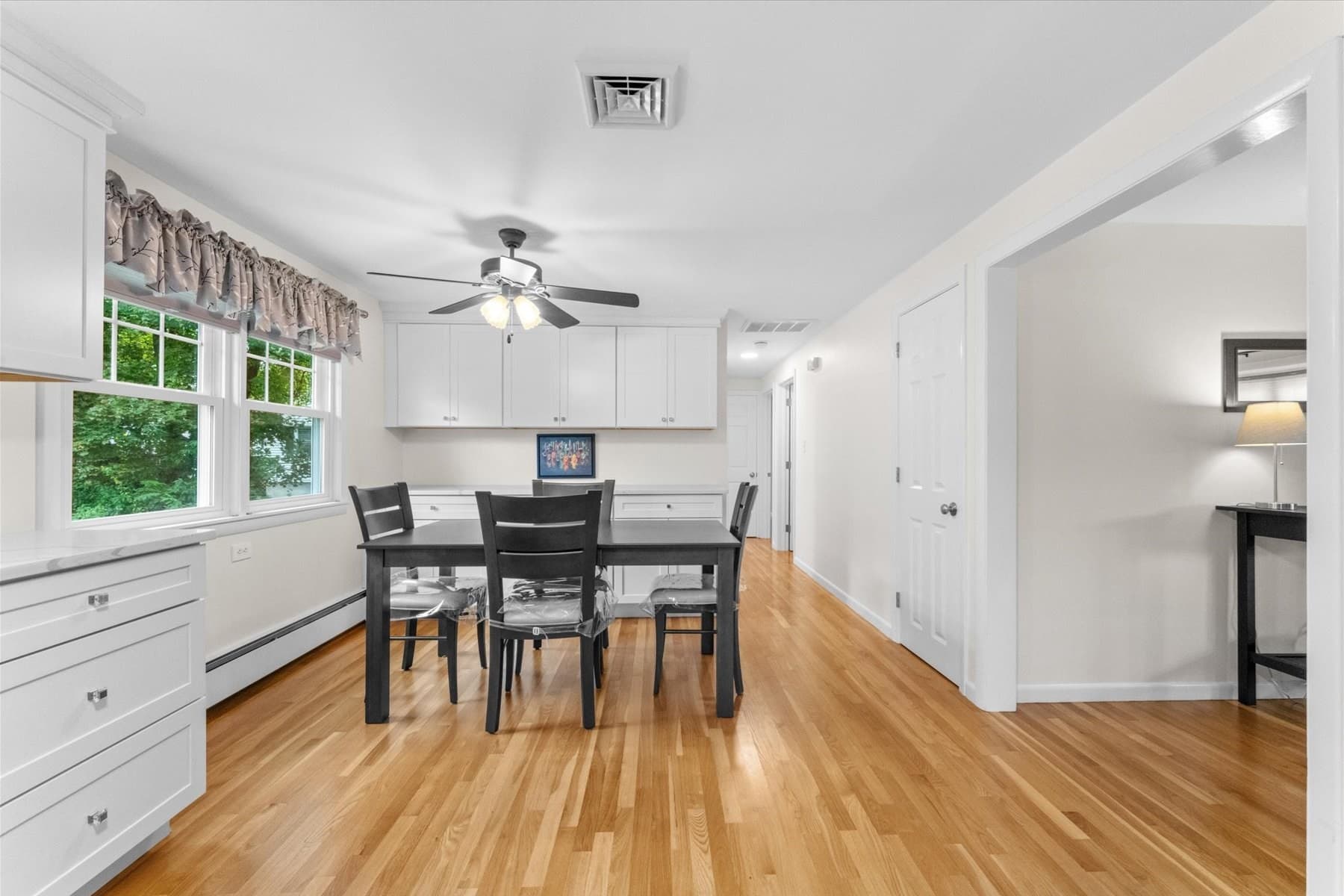 Single Family Residence at 194 Holden St, Worcester MA 01606, Worcester, photo 12 of 34