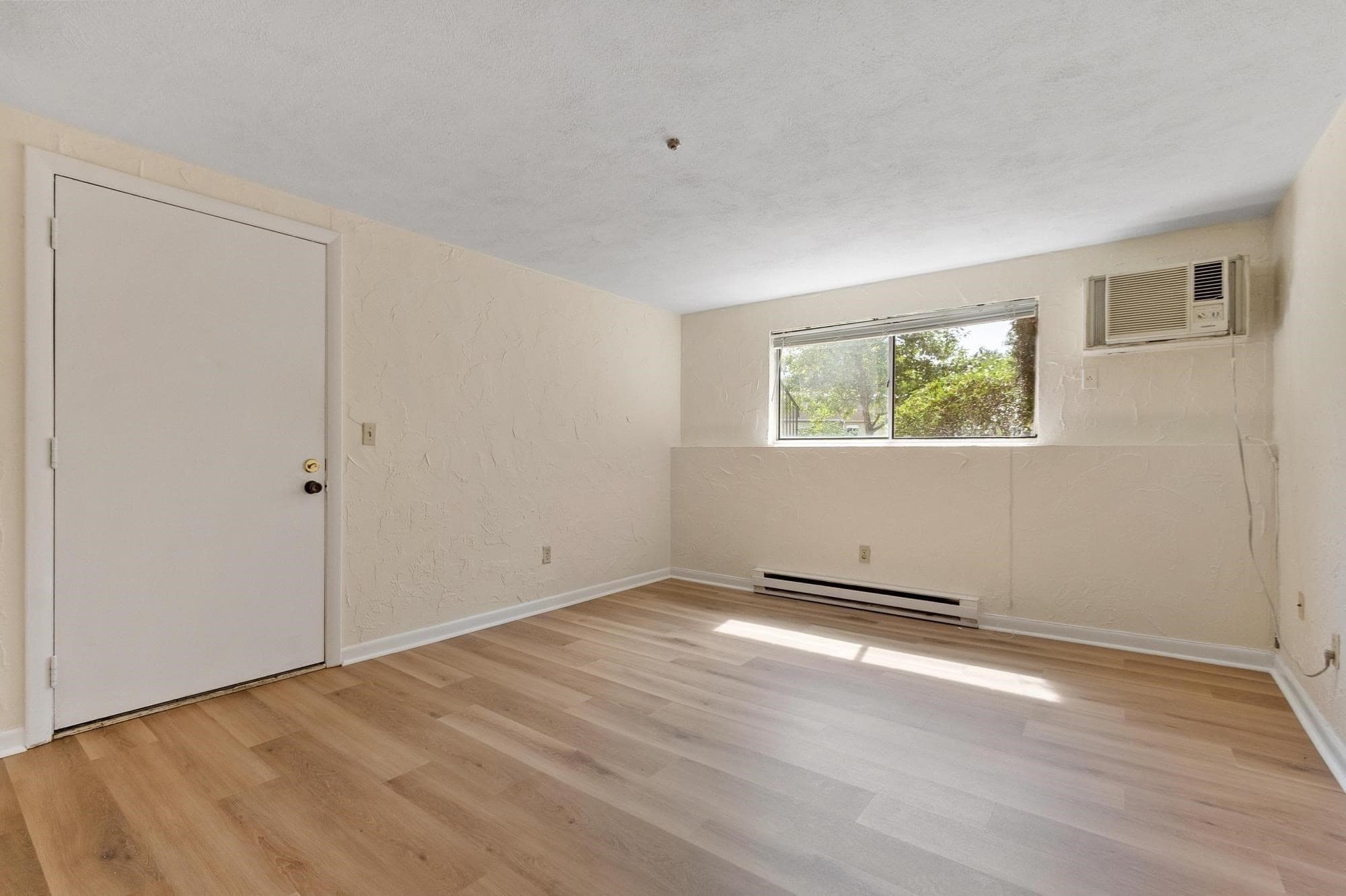 Condominium at 196 Swanson # 501, Boxborough MA 01719, Boxborough, photo 6 of 23