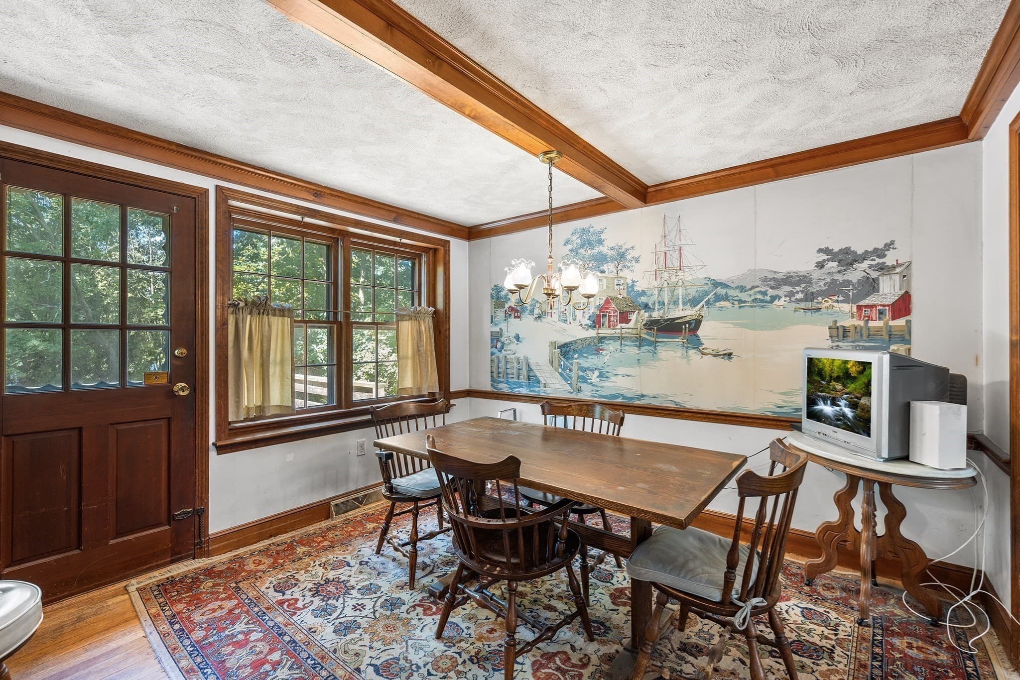 Single Family Residence at 41 Academy Ave, Weymouth MA 02189, Weymouth, photo 7 of 20