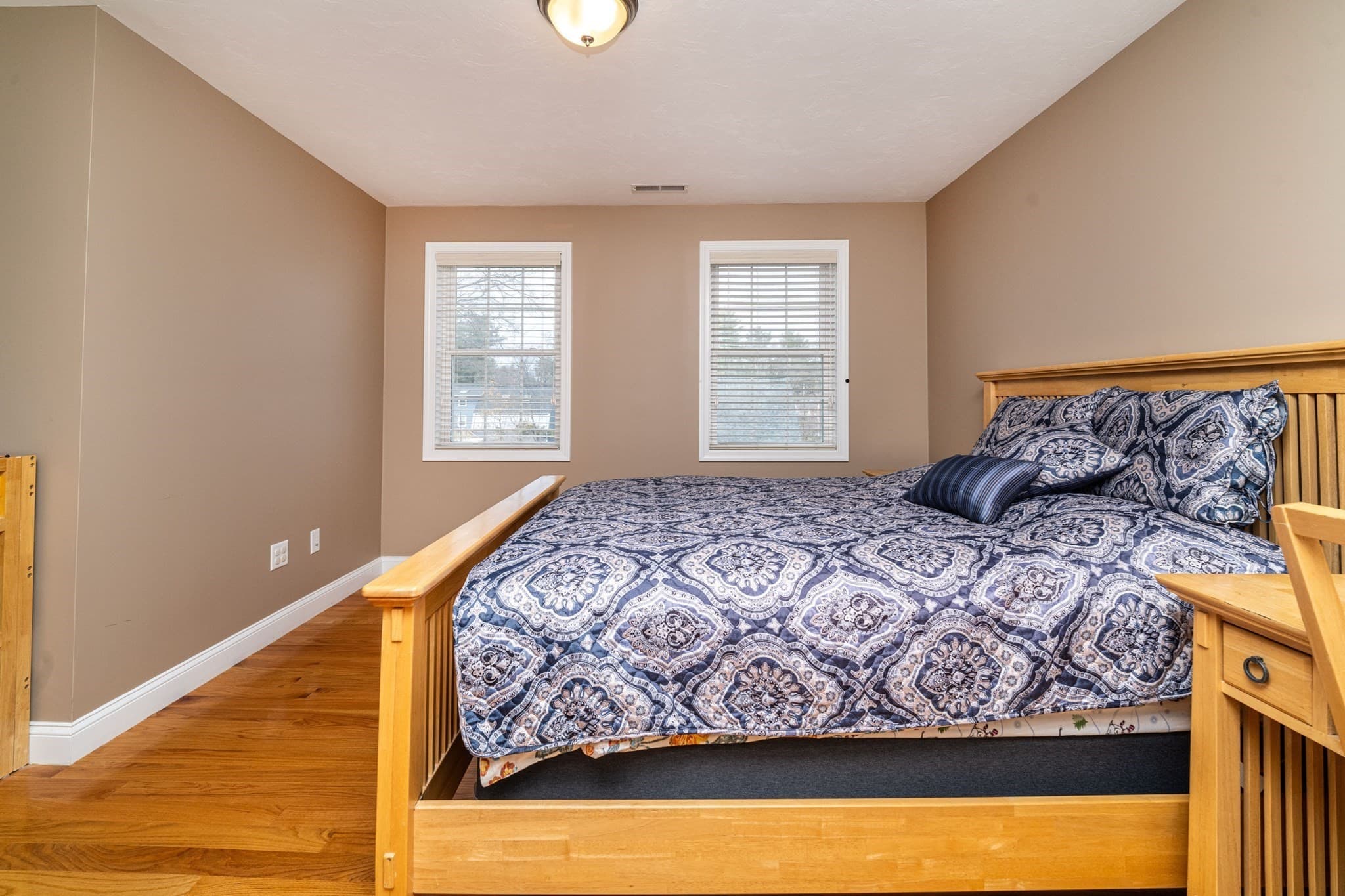 Single Family Residence at 28. Woodlawn Ave, Billerica MA 01821, Billerica, photo 15 of 31