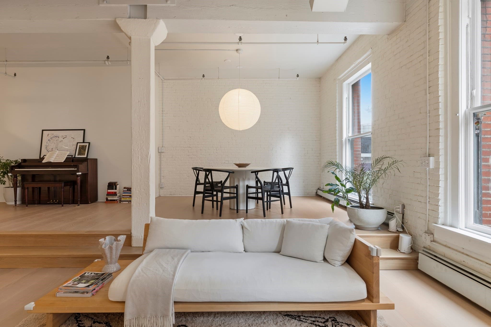 Condominium at 134 Beach St # 3B, Boston MA 02111, photo 5 of 34