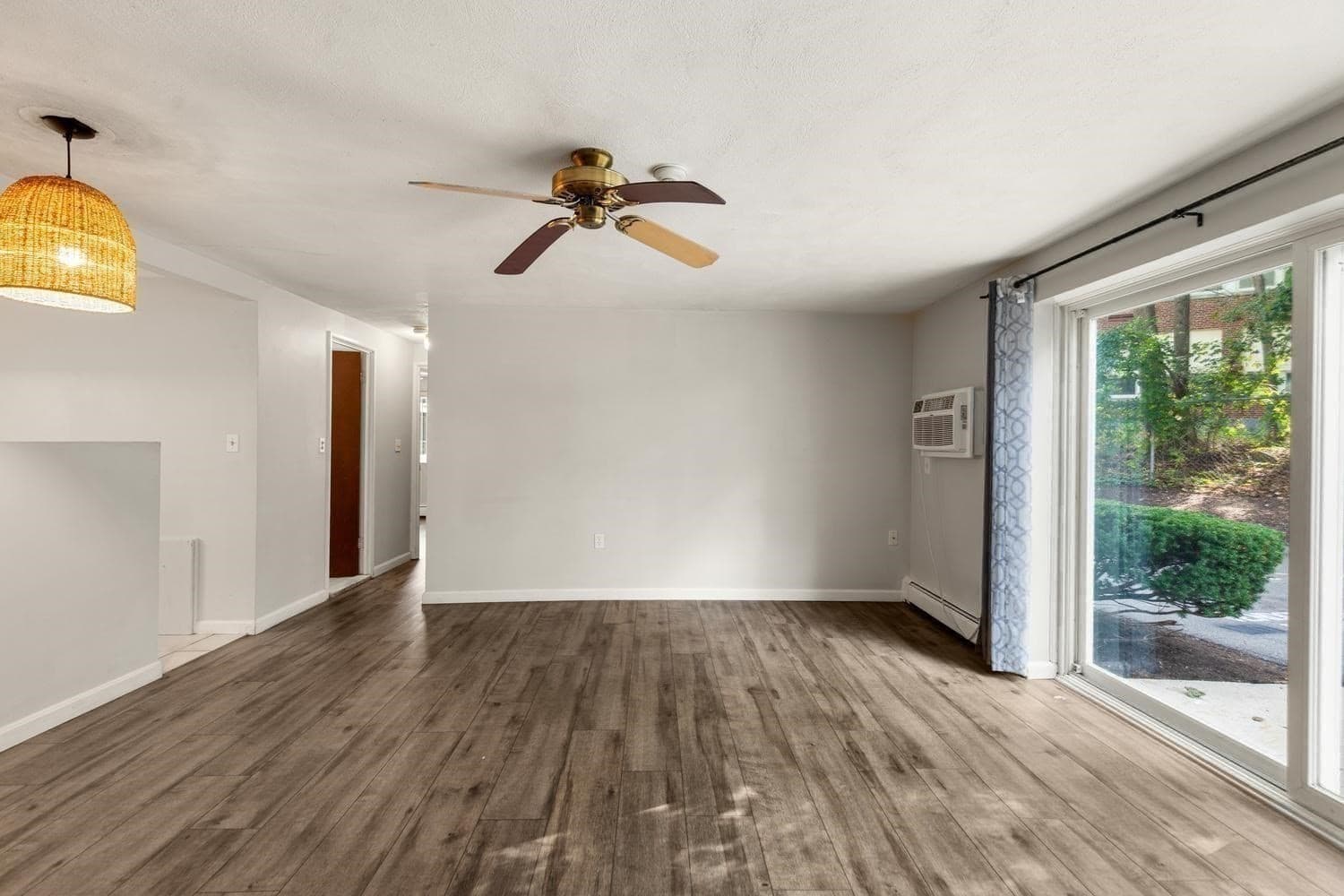 Condominium at 31 Jones Ter # 6, Stoughton MA 02072, Stoughton, photo 13 of 27