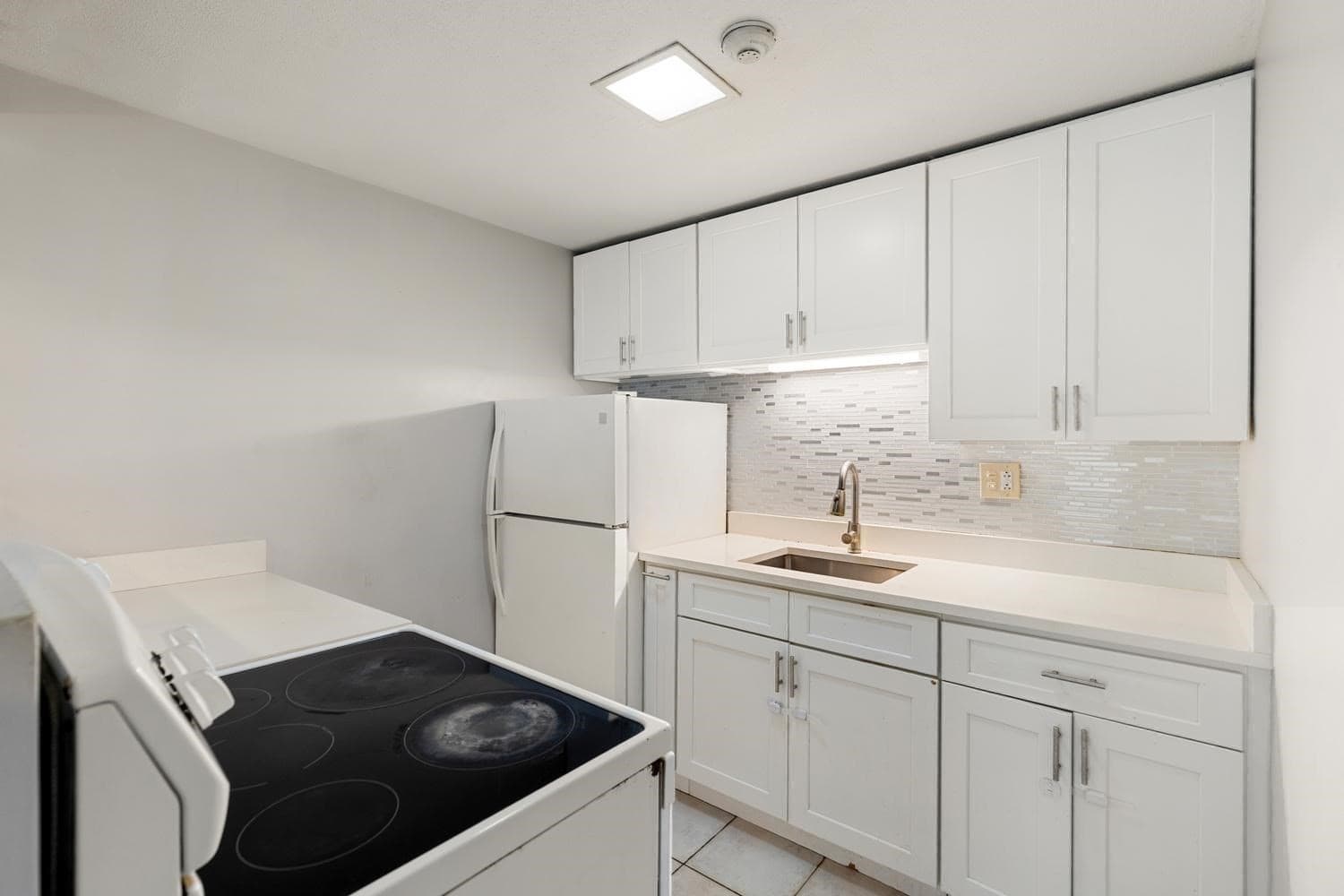 Condominium at 31 Jones Ter # 6, Stoughton MA 02072, Stoughton, photo 9 of 27