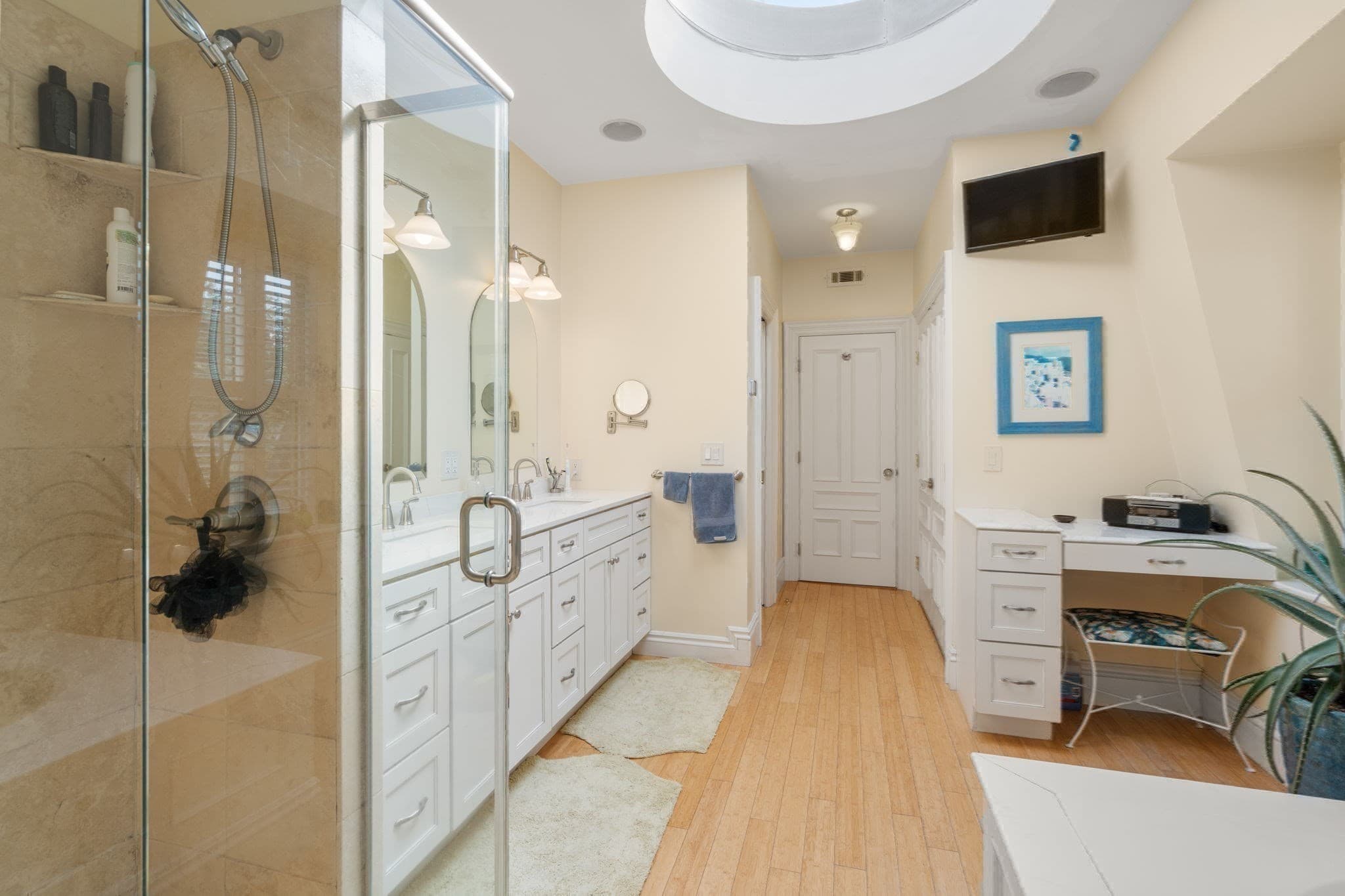 Condominium at 295 Bunker Hill St # 2, Boston MA 02129, Boston, photo 25 of 41