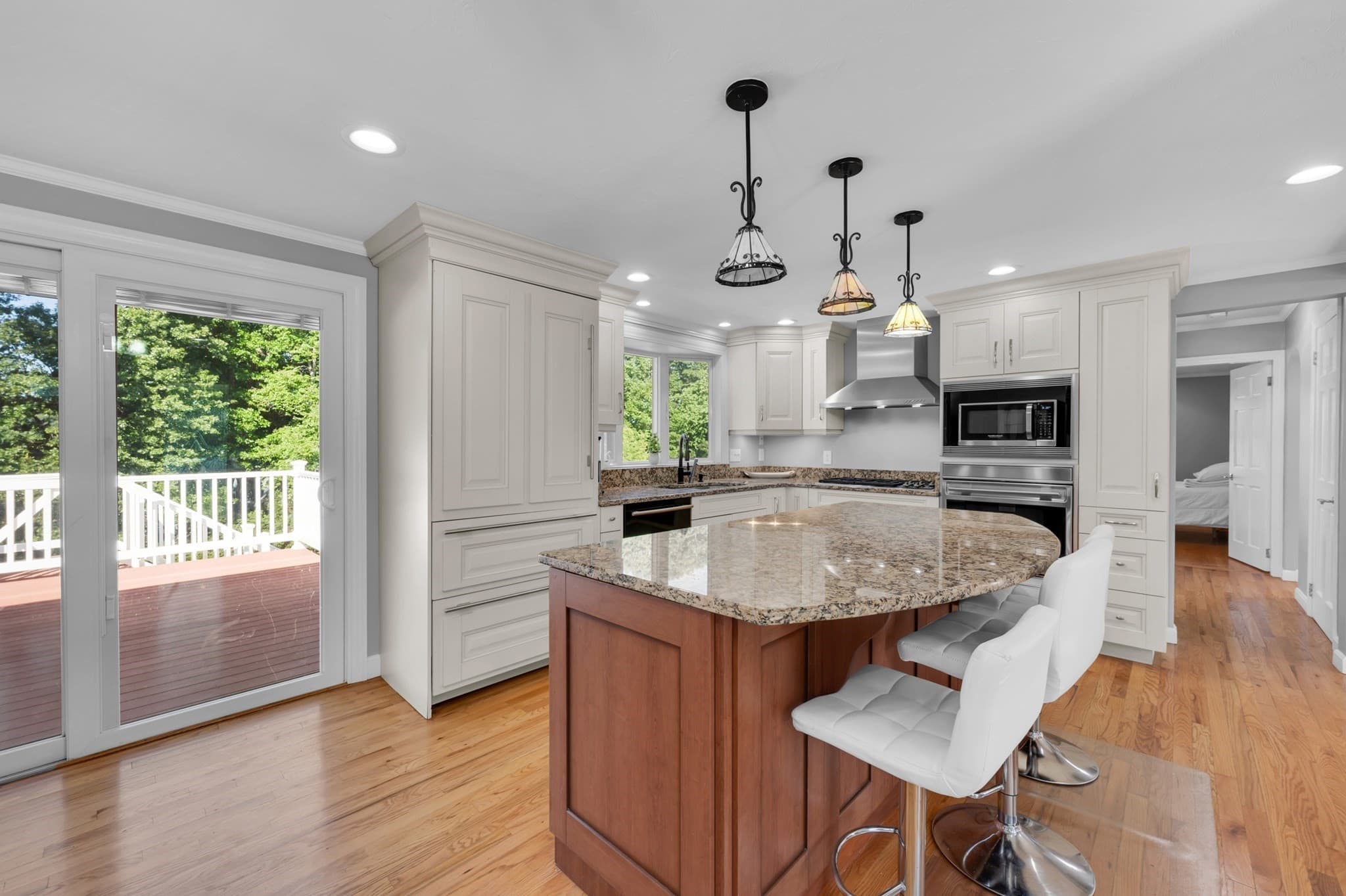Single Family Residence at 29 Carroll St, Auburn MA 01501, Auburn, photo 5 of 19
