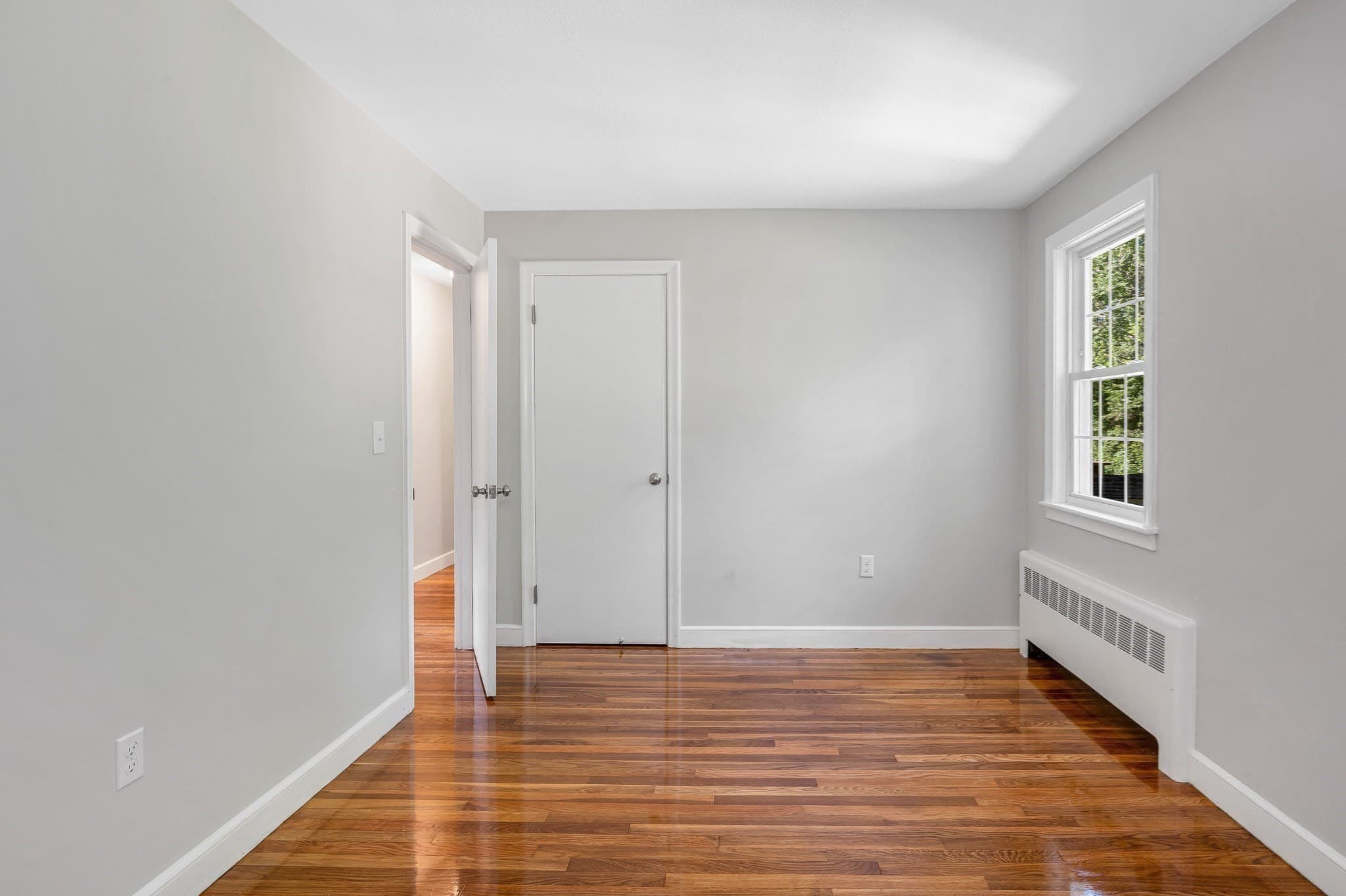 Single Family Residence at 35 Forge Village Rd, Westford MA 01886, Westford, photo 13 of 31