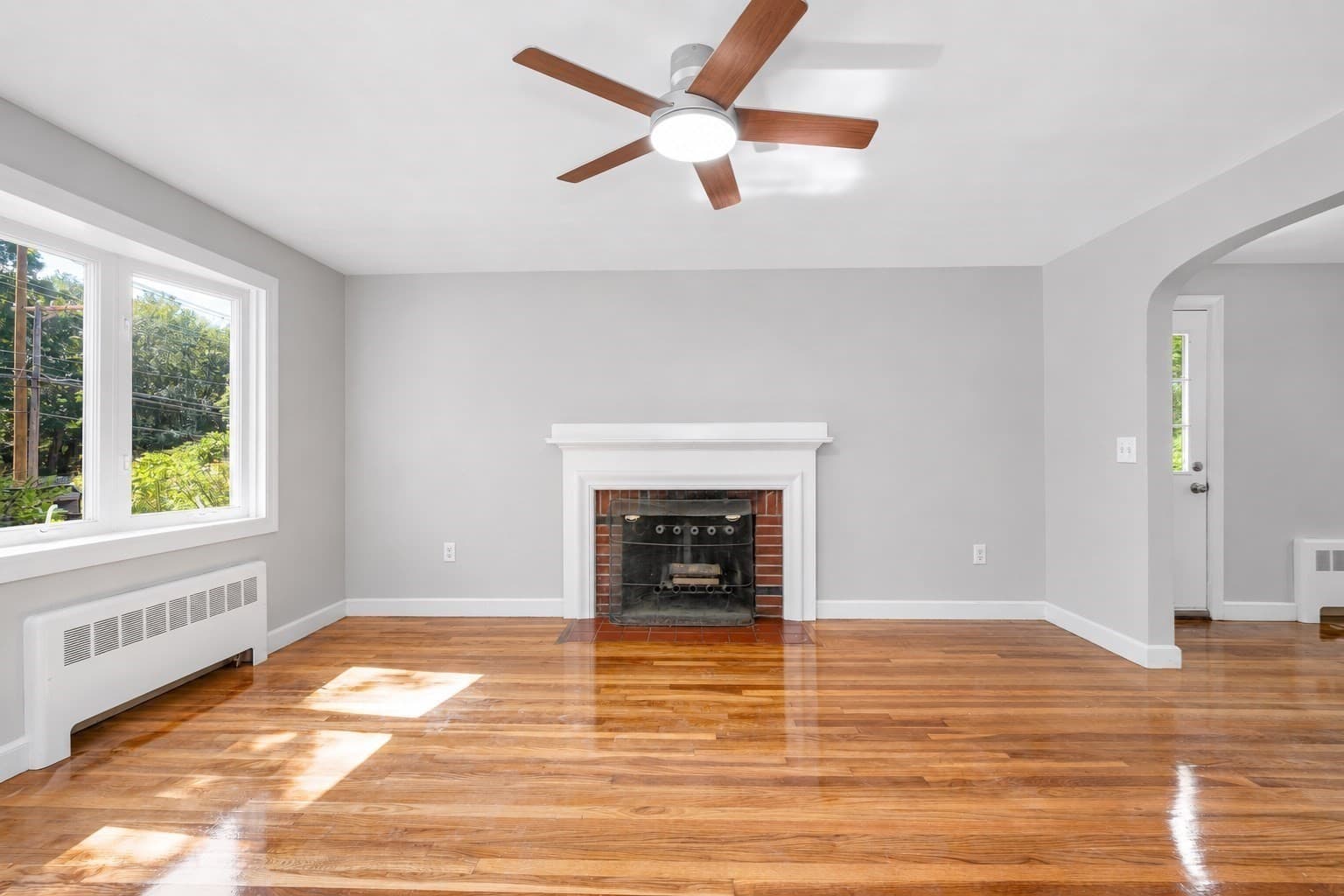 Single Family Residence at 35 Forge Village Rd, Westford MA 01886, Westford, photo 3 of 31