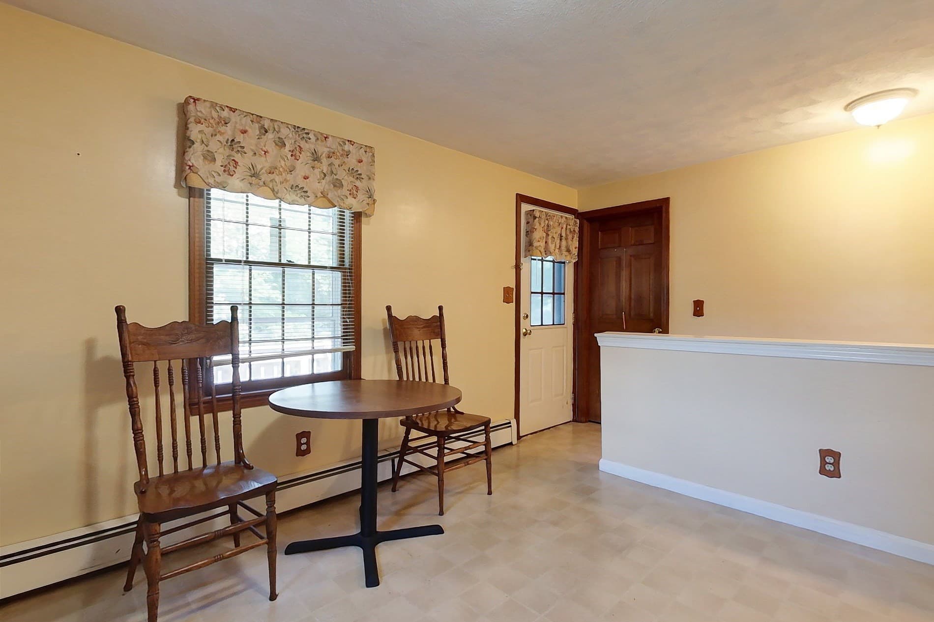 Single Family Residence at 87 Squannacook Rd, Shirley MA 01464, Shirley, photo 5 of 27