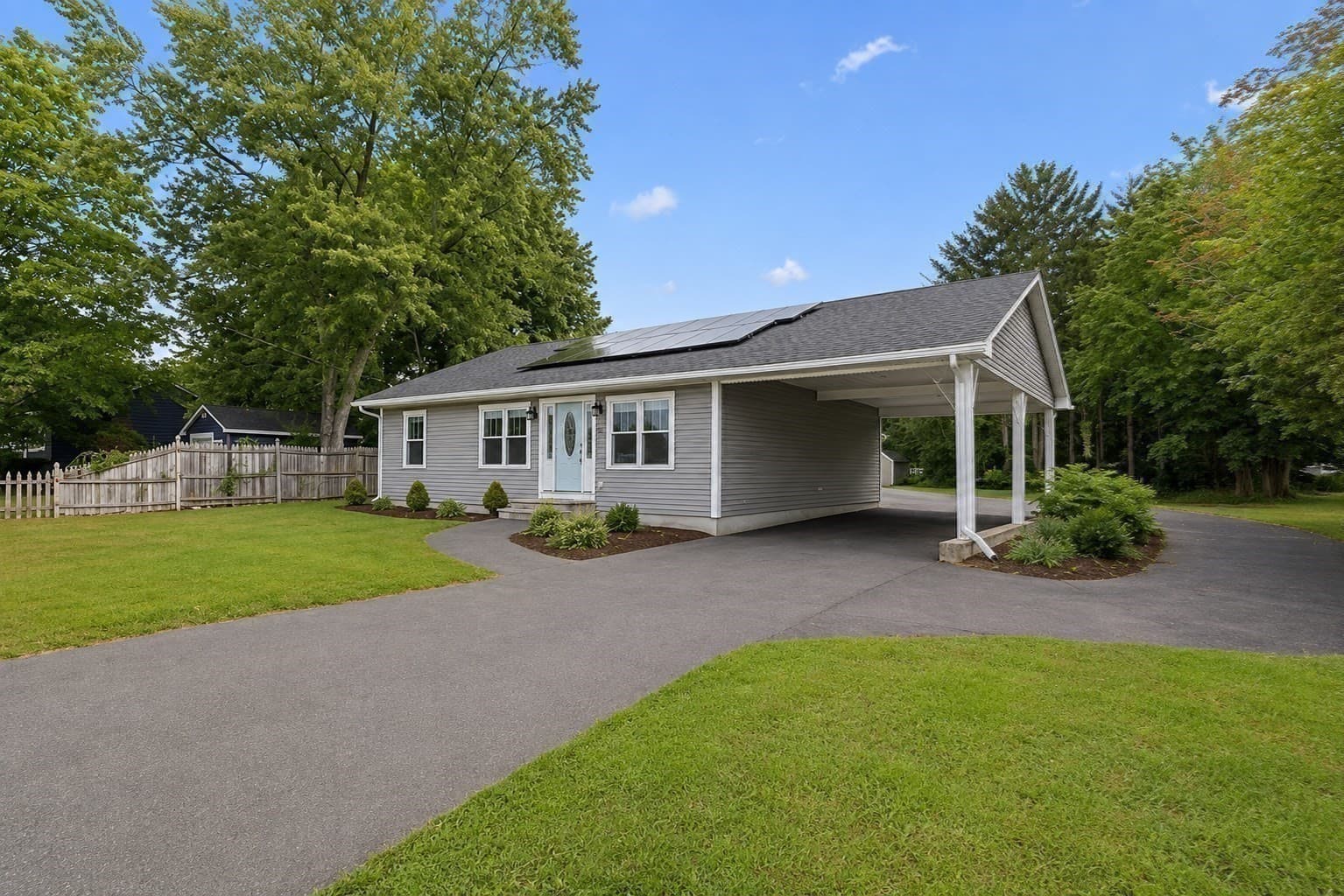 Single Family Residence at 128 Parker Street, Maynard MA 01754, Maynard, photo 2 of 31