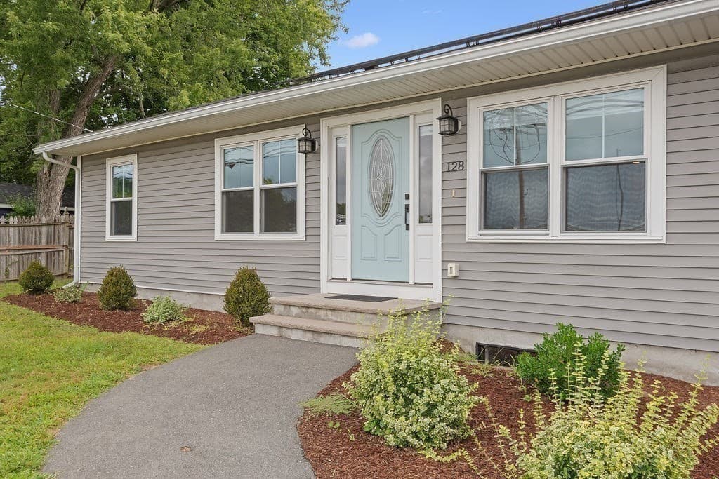 128 Parker Street, Maynard MA 01754