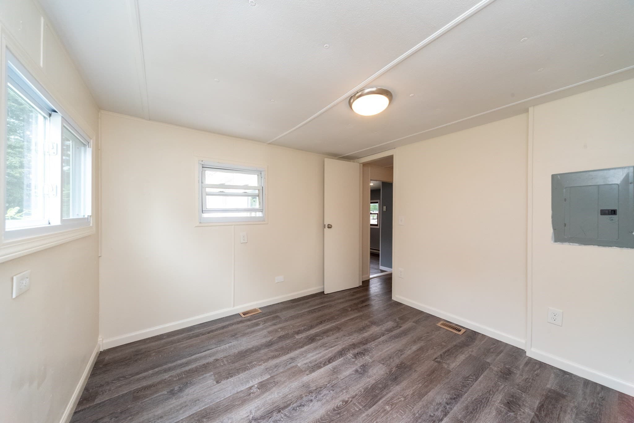 Single Family Residence at 163 Highland St, Clinton MA 01510, Clinton, photo 12 of 19