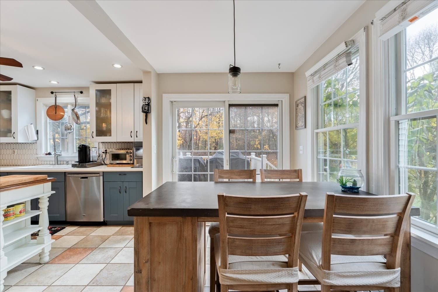 Single Family Residence at 22 Reservoir St, Seekonk MA 02771, Seekonk, photo 10 of 35
