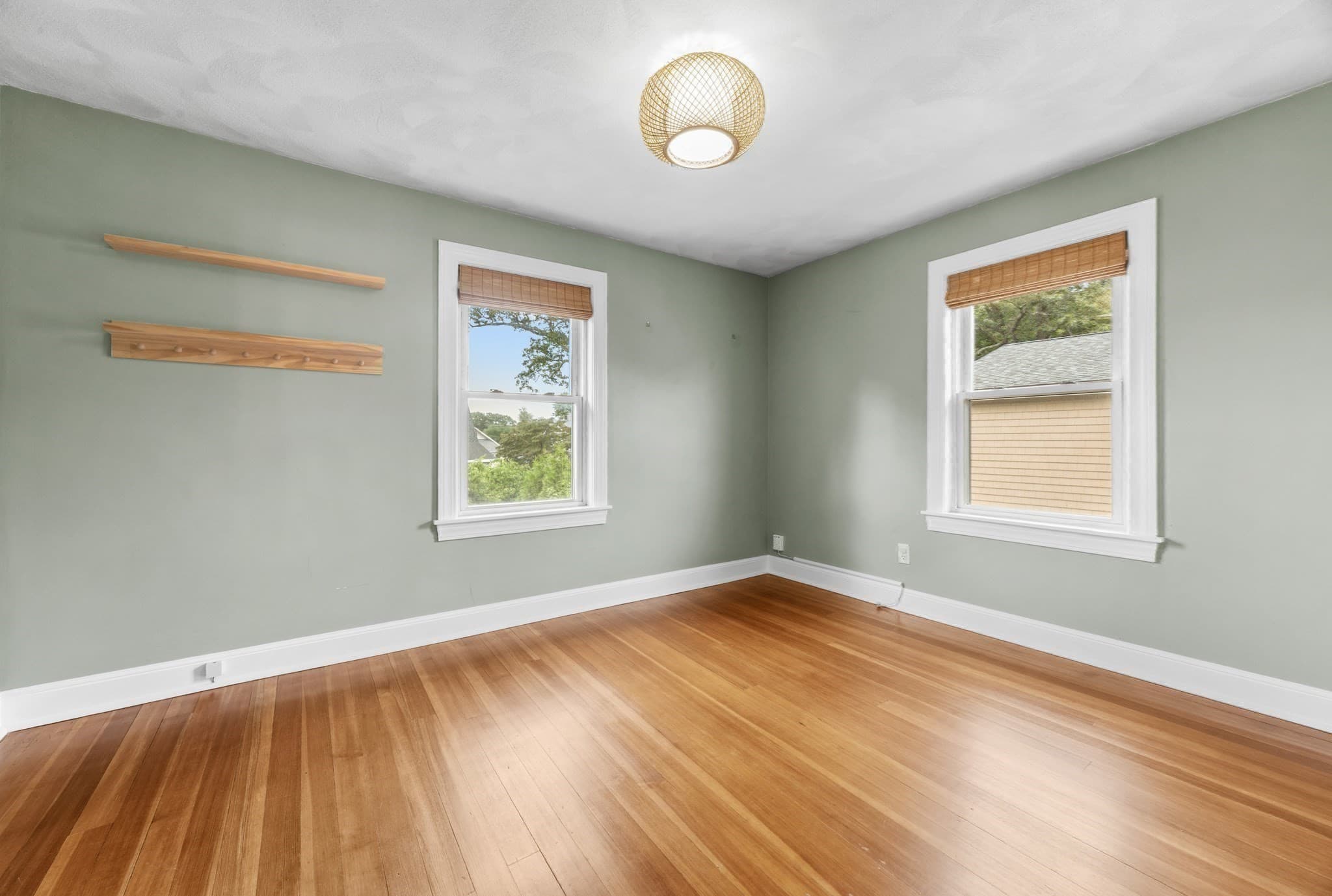 Single Family Residence at 61 Edgemont Rd, Braintree MA 02184, Braintree, photo 25 of 39