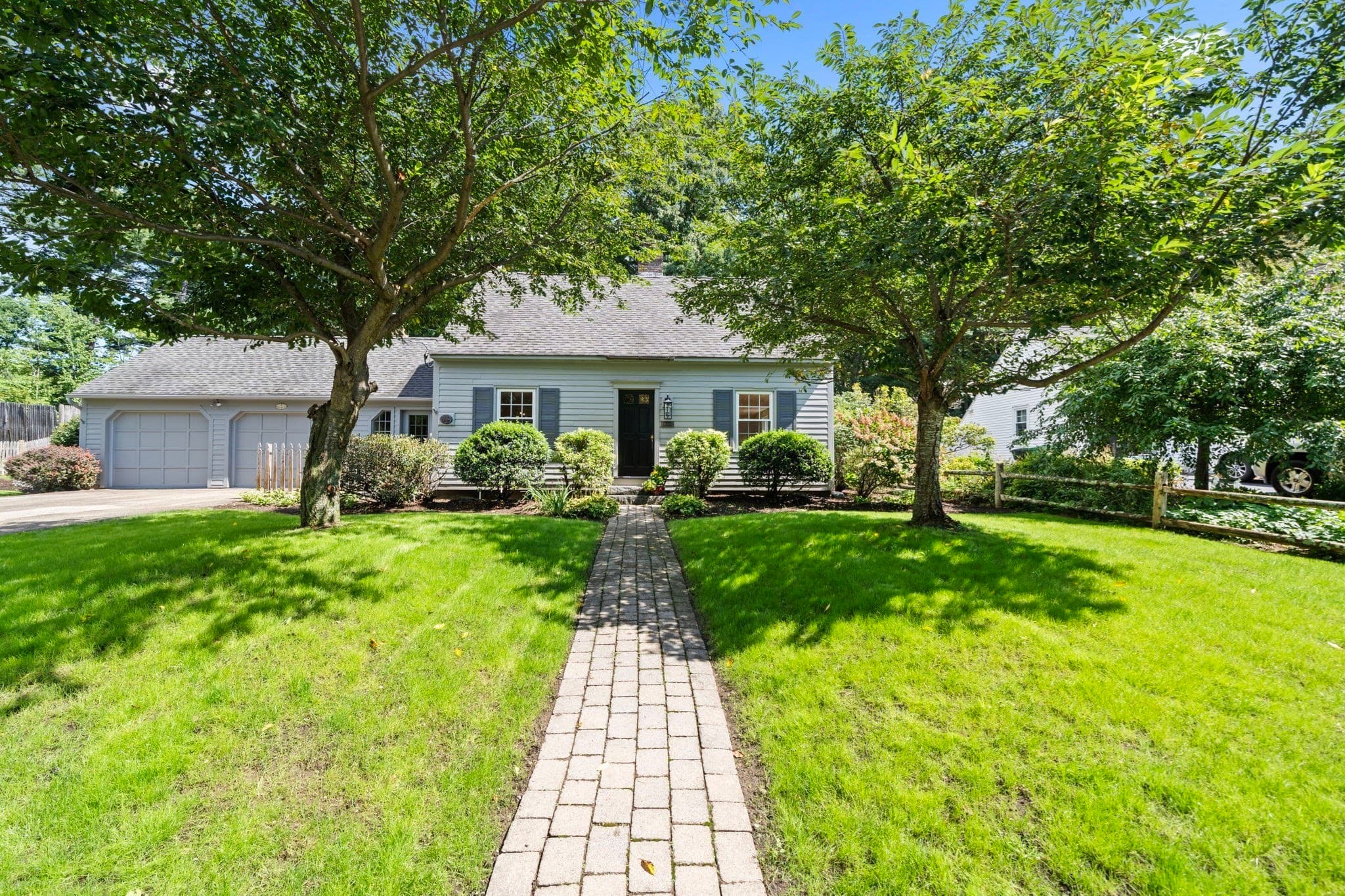9 Hillside Dr, Nashua NH 03064