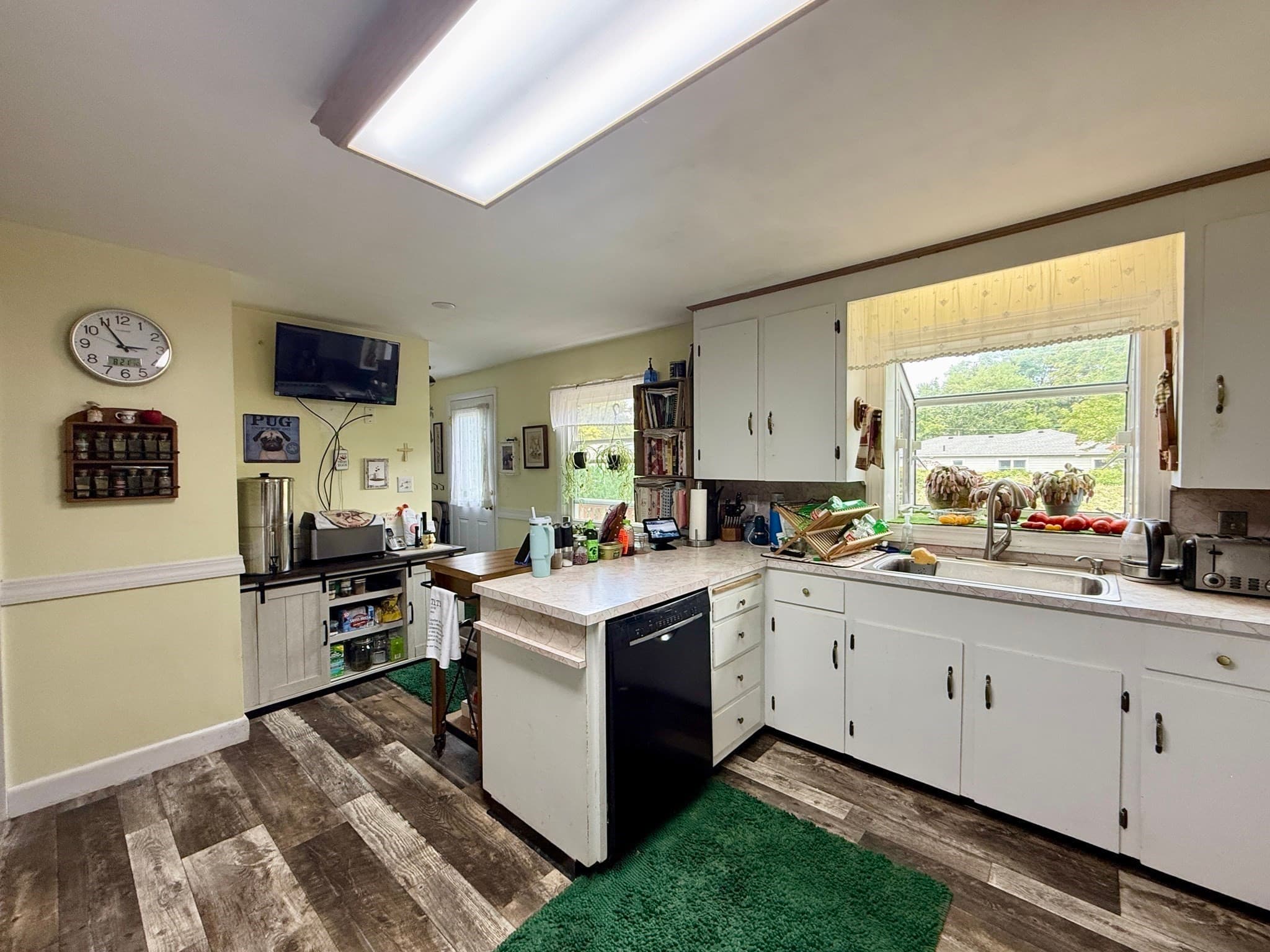 Single Family Residence at 67 Briar Terrace, Leominster MA 01453, Leominster, photo 13 of 24