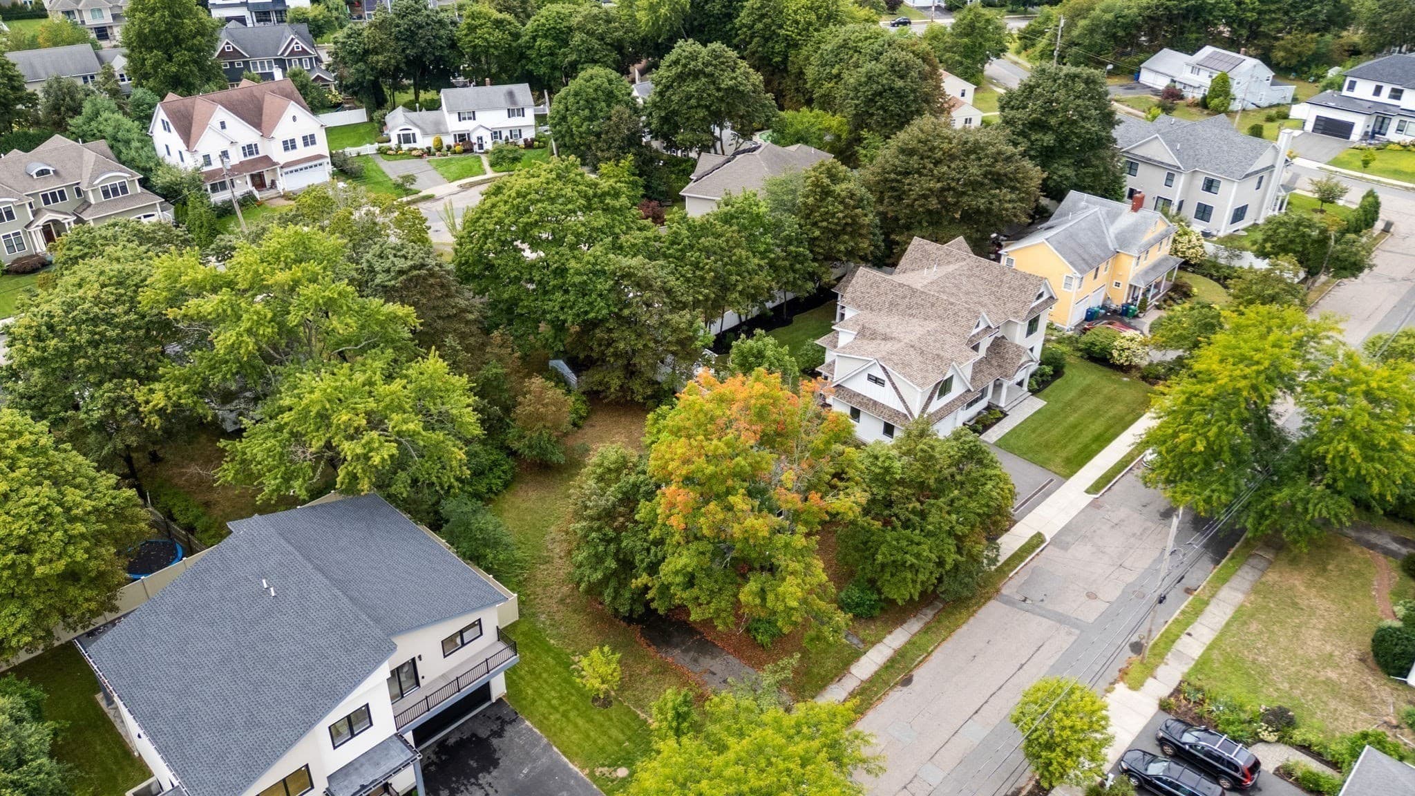 Residential at 64 Bontempo Rd, Newton MA 02459, Newton, photo 11 of 12