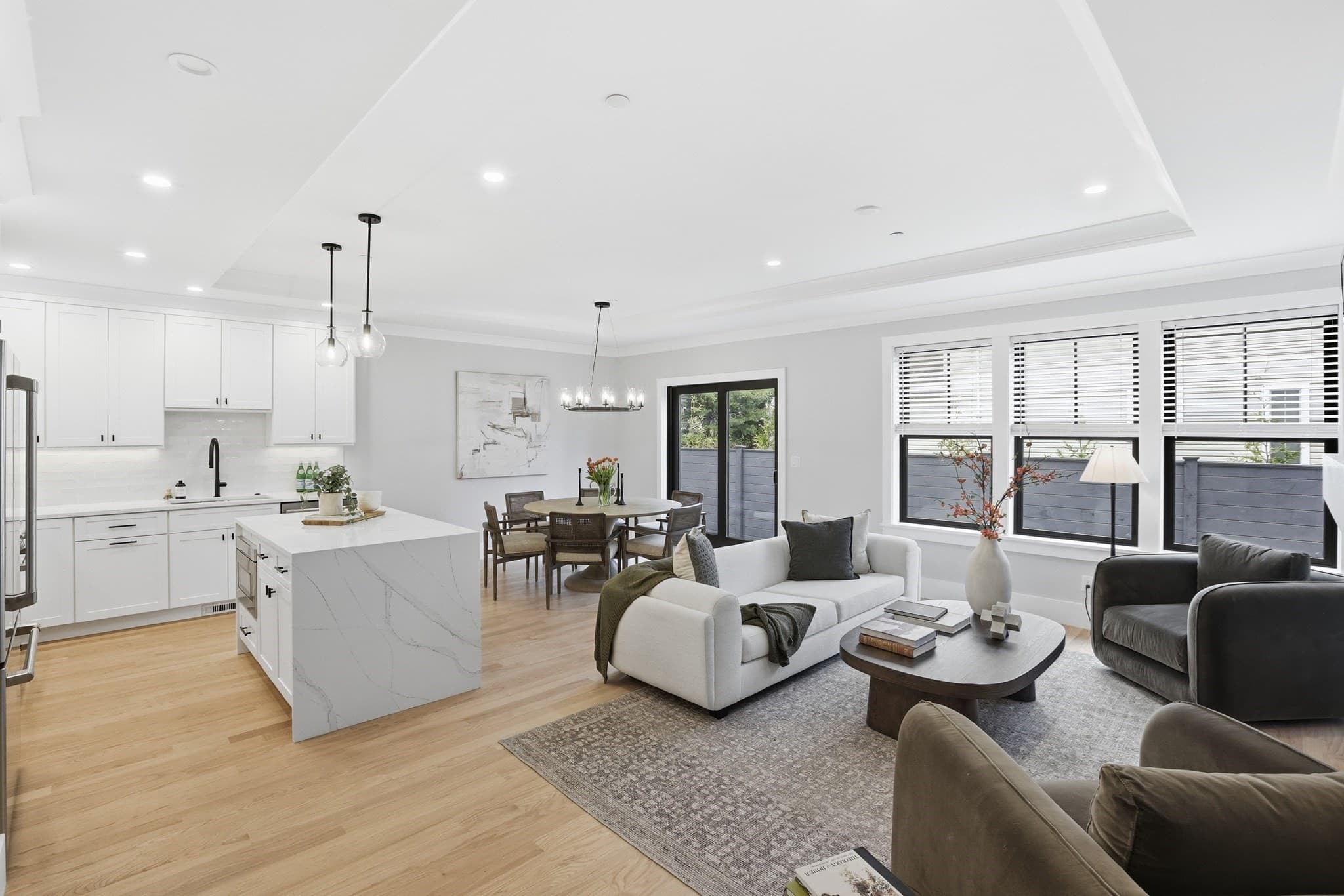 Condominium at 36 Loomis # 102, Bedford MA 01730, Bedford, photo 2 of 17