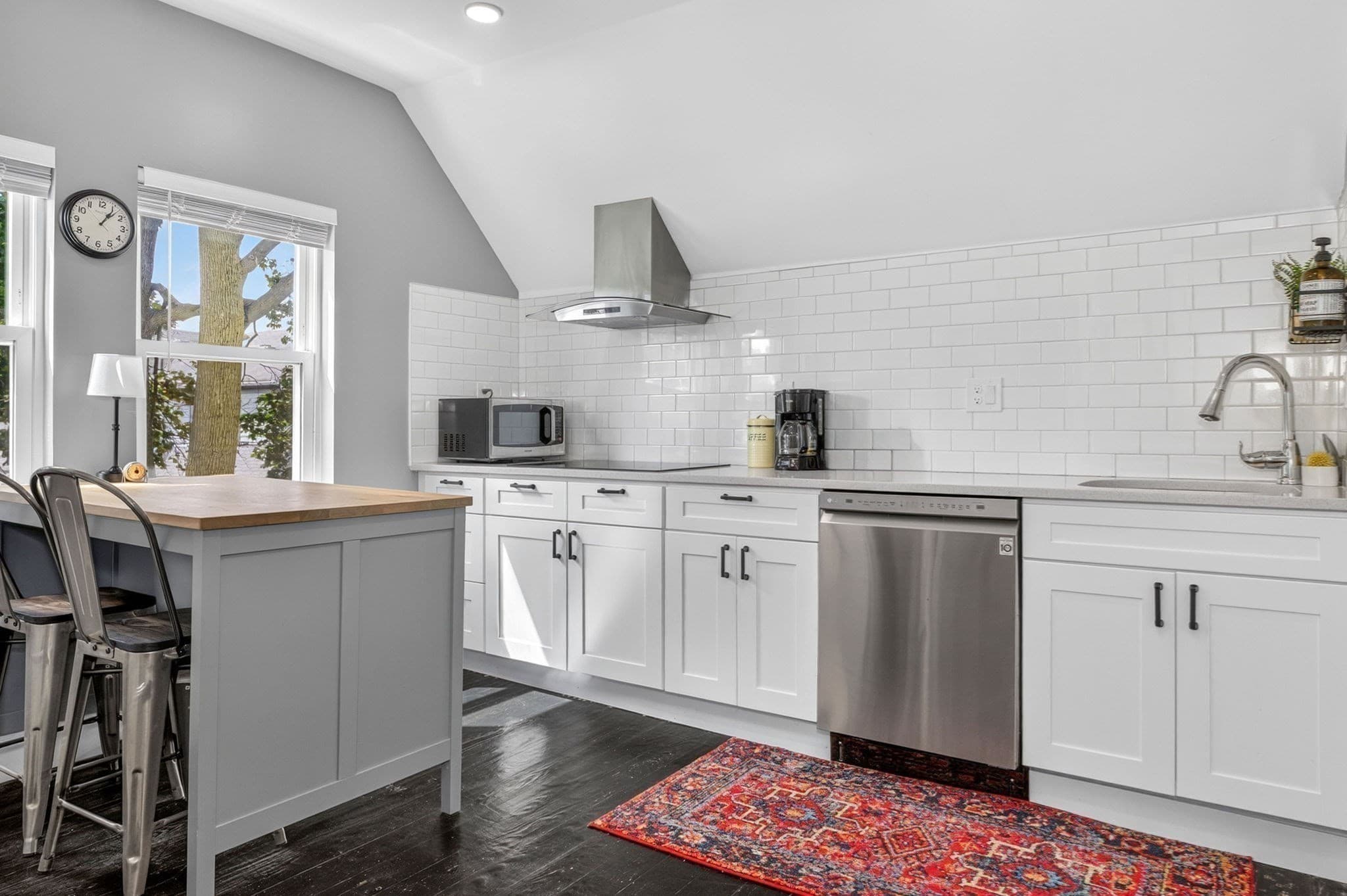 Condominium at 16 Pasadena Rd # 3, Boston MA 02121, photo 3 of 19