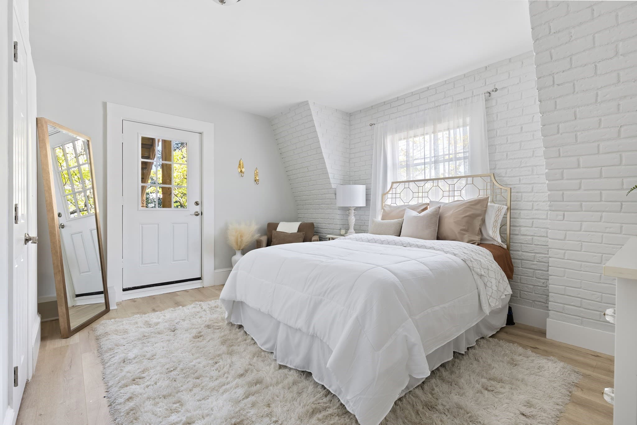 Condominium at 5 Kenwood St # 3, Somerville MA 02144, Somerville, photo 10 of 22
