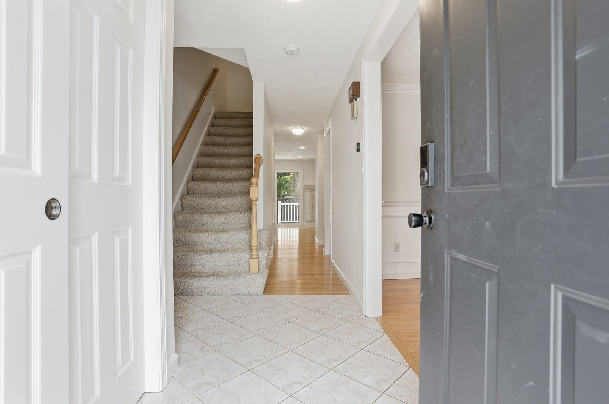 Condominium at 35 Casey Circle # 35, Waltham MA 02451, photo 3 of 24