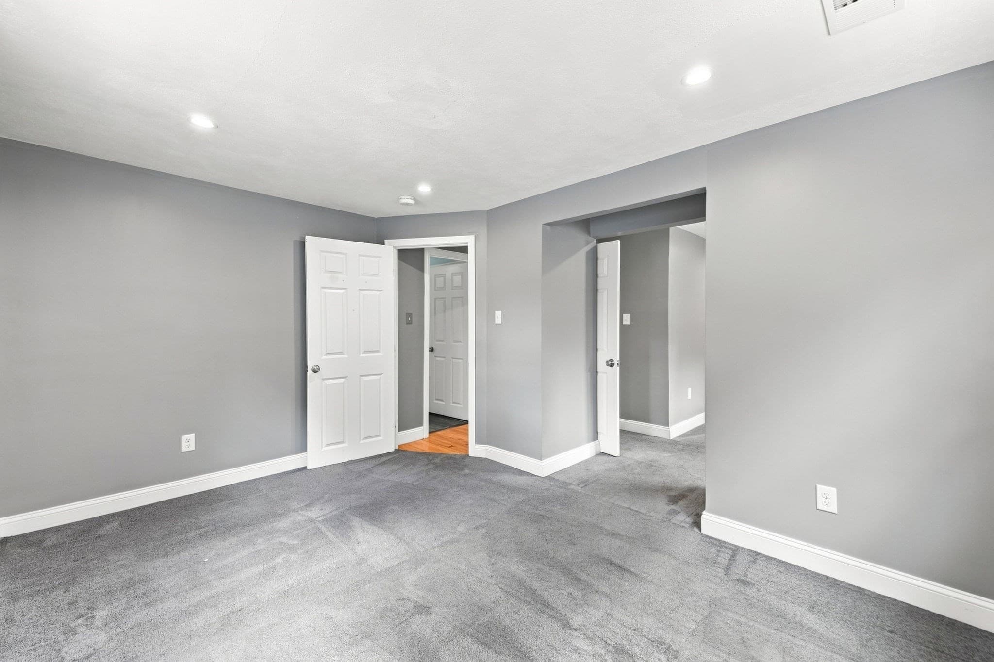 Single Family Residence at 8 Victory Rd, Billerica MA 01862, Billerica, photo 16 of 40
