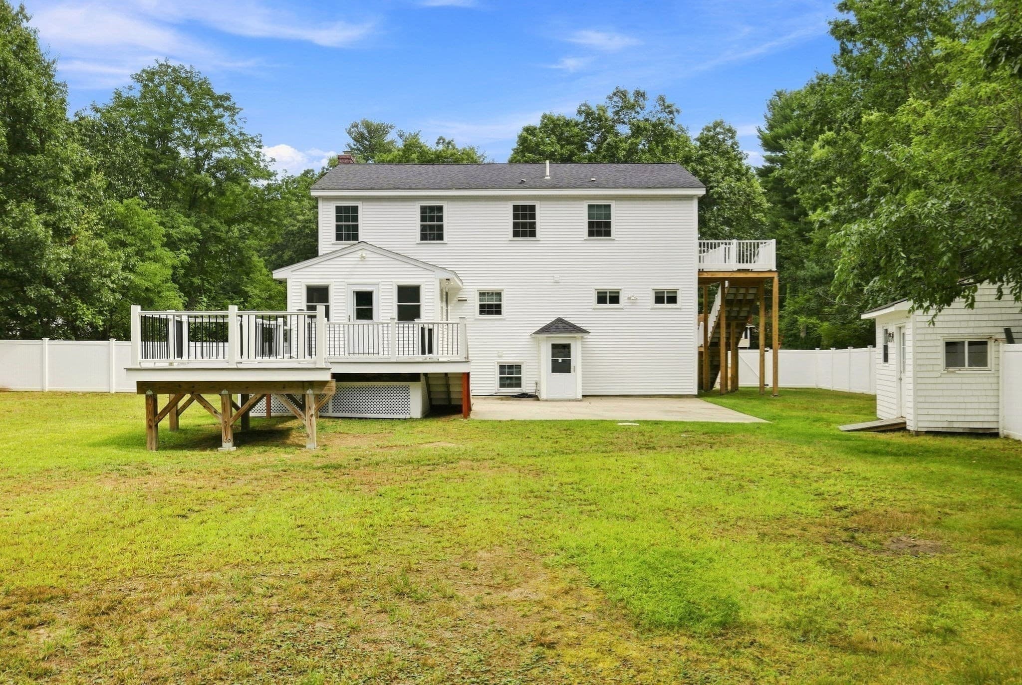 Single Family Residence at 8 Victory Rd, Billerica MA 01862, Billerica, photo 4 of 40