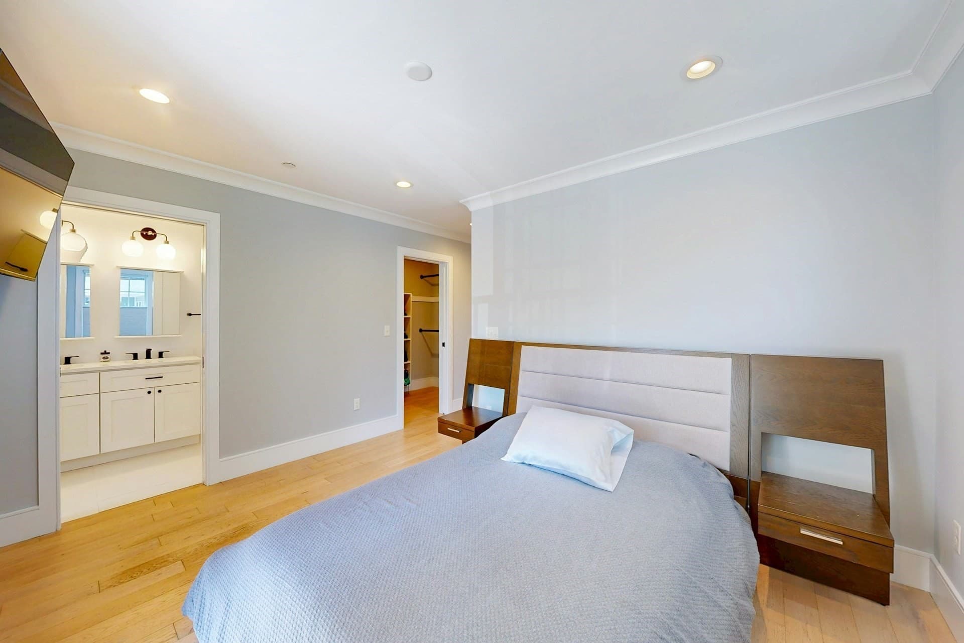 Condominium at 613 E 6th Street # 1, Boston MA 02127, Boston, photo 12 of 35