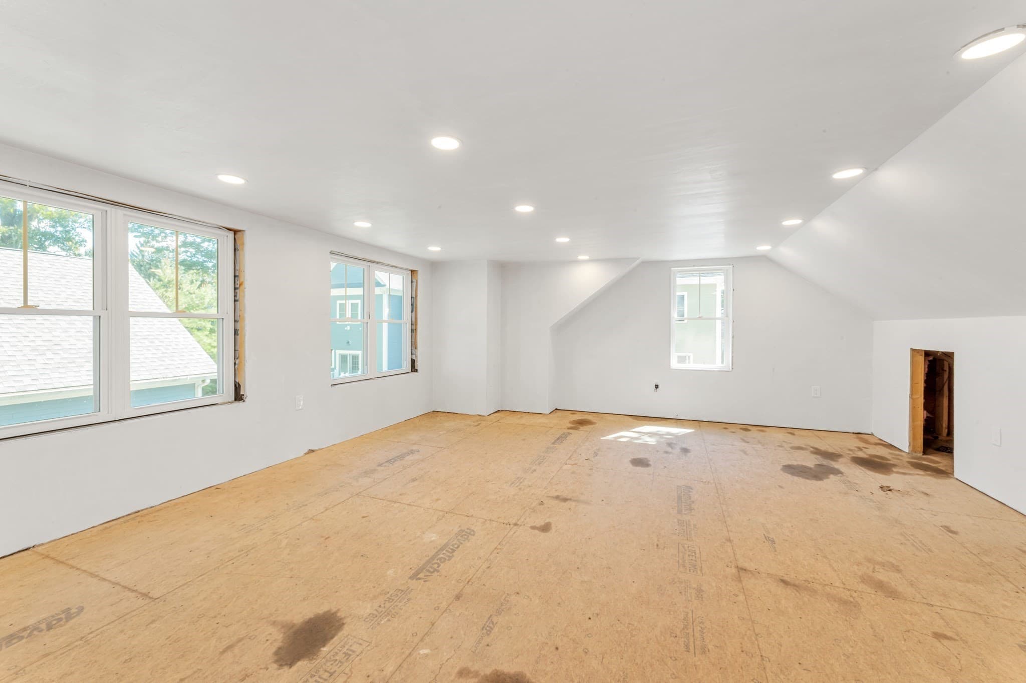 Single Family Residence at 131 Gardner Street, Boston MA 02132, photo 40 of 42