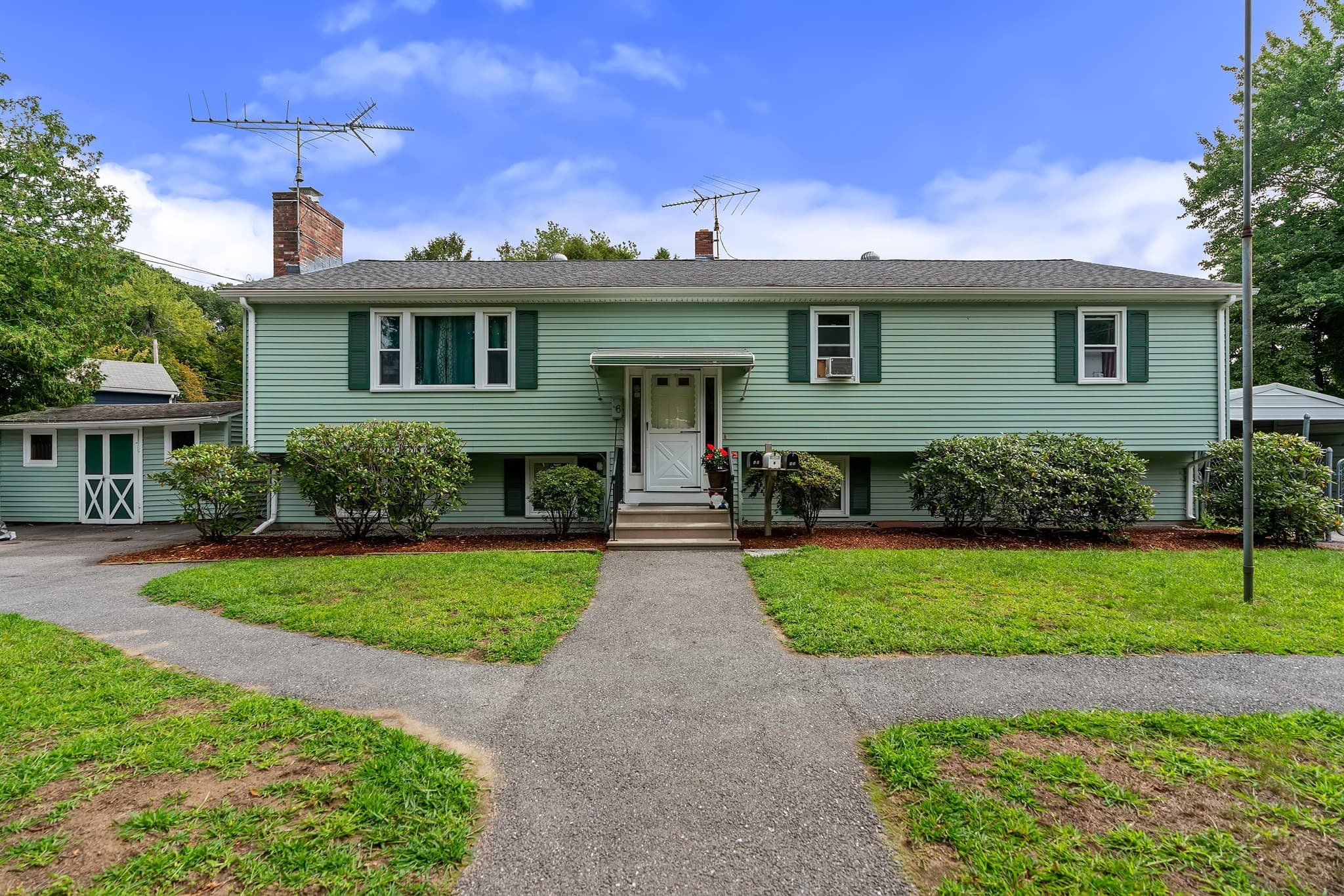 4 - 6 Willis Street, Framingham MA 01702