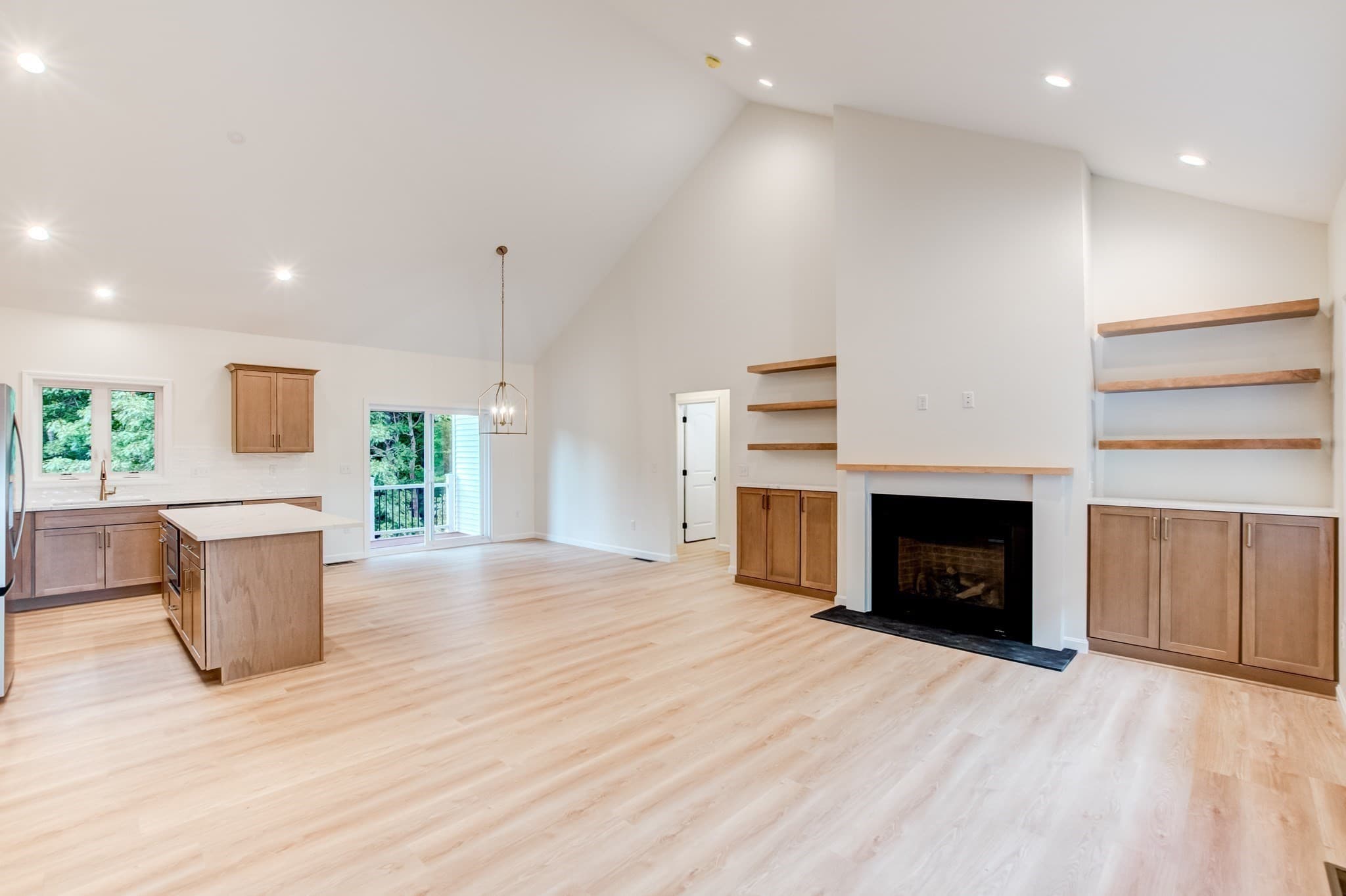 Single Family Residence at 190 Petersham Road, Phillipston MA 01331, Phillipston, photo 12 of 42