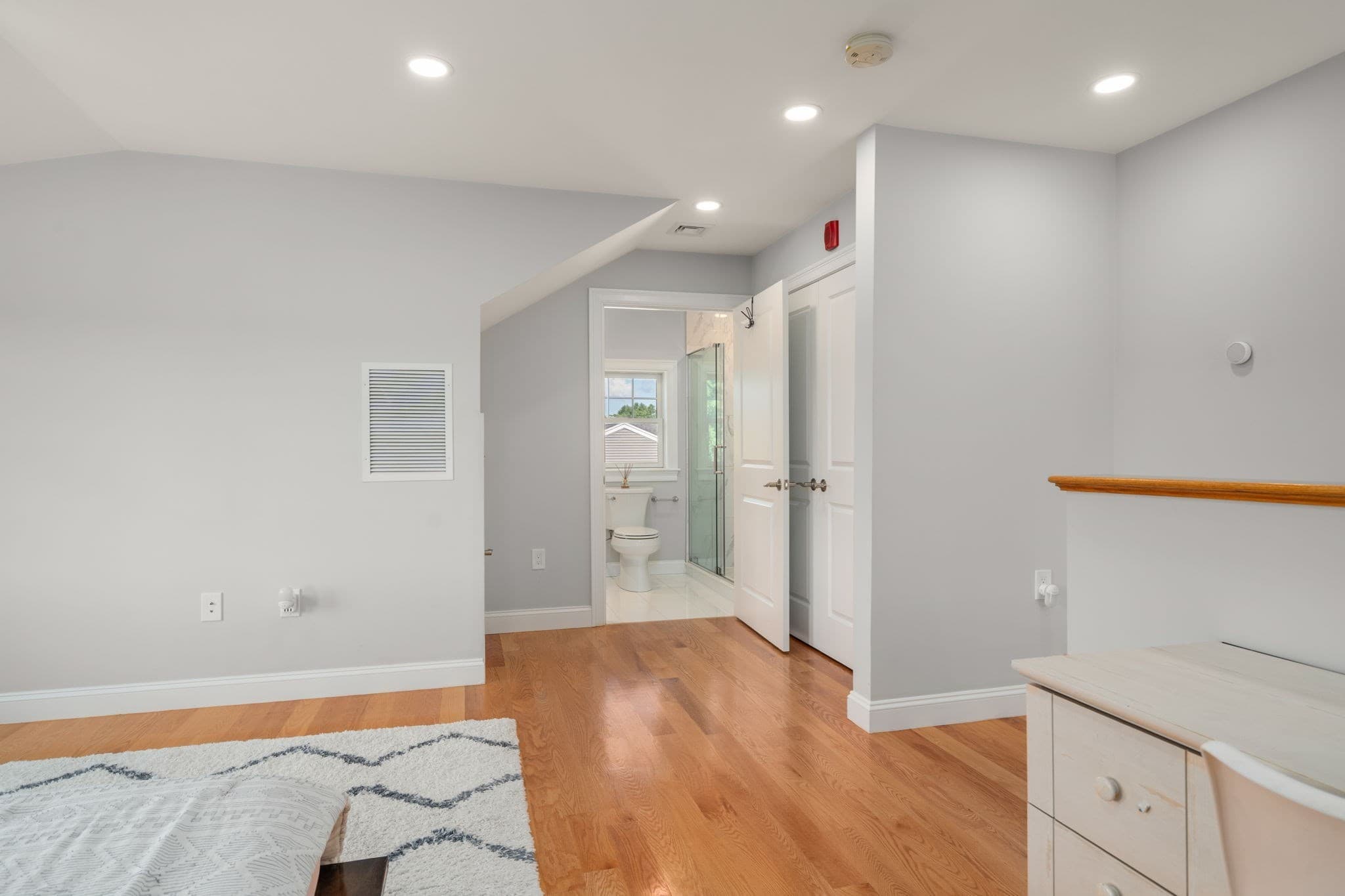 Condominium at 140 Main St, Upton MA 01568, Upton, photo 16 of 32