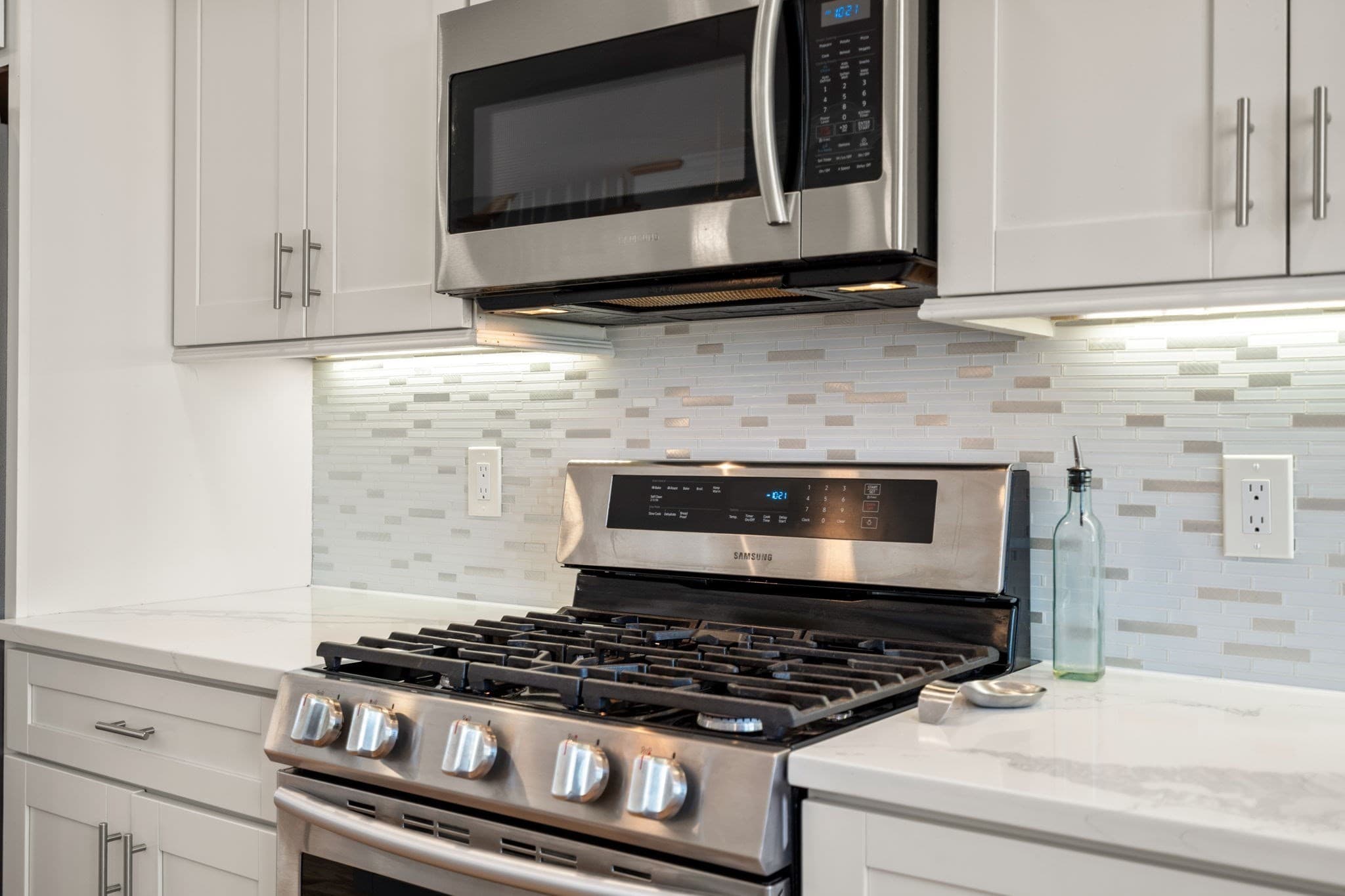 Condominium at 140 Main St, Upton MA 01568, Upton, photo 11 of 32