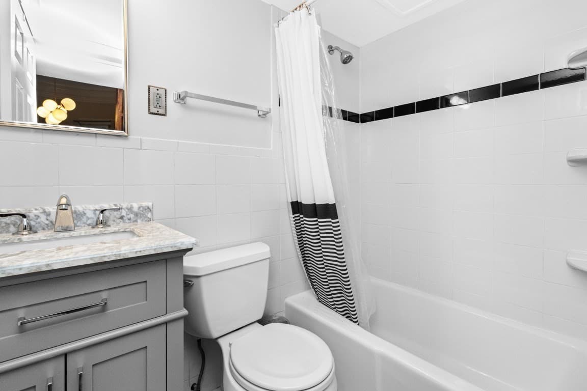 Condominium at 656 Tremont St # 2, Boston MA 02118, photo 12 of 18