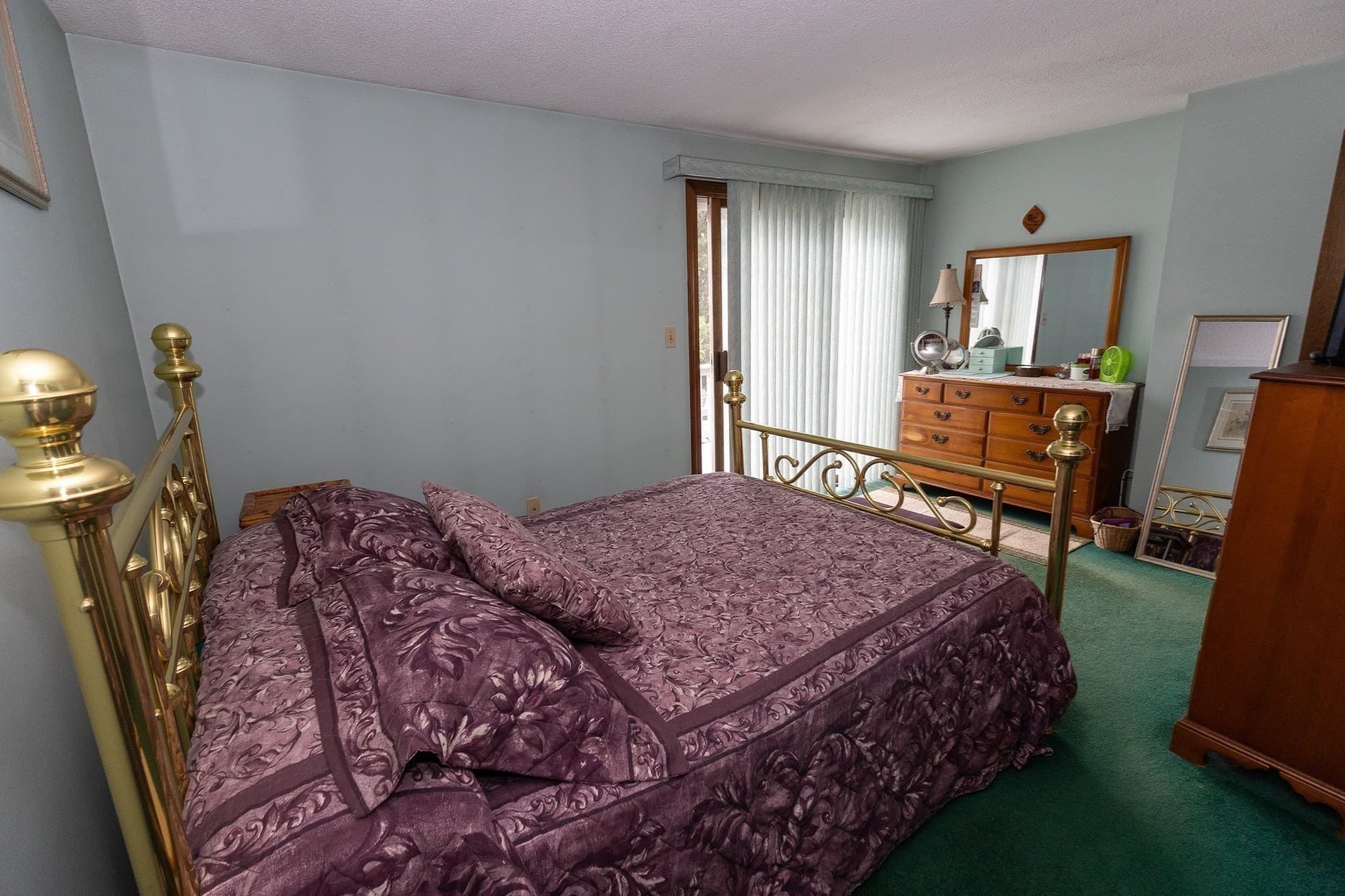 Condominium at 6 Robins St. # 6, East Bridgewater MA 02333, East Bridgewater, photo 12 of 19