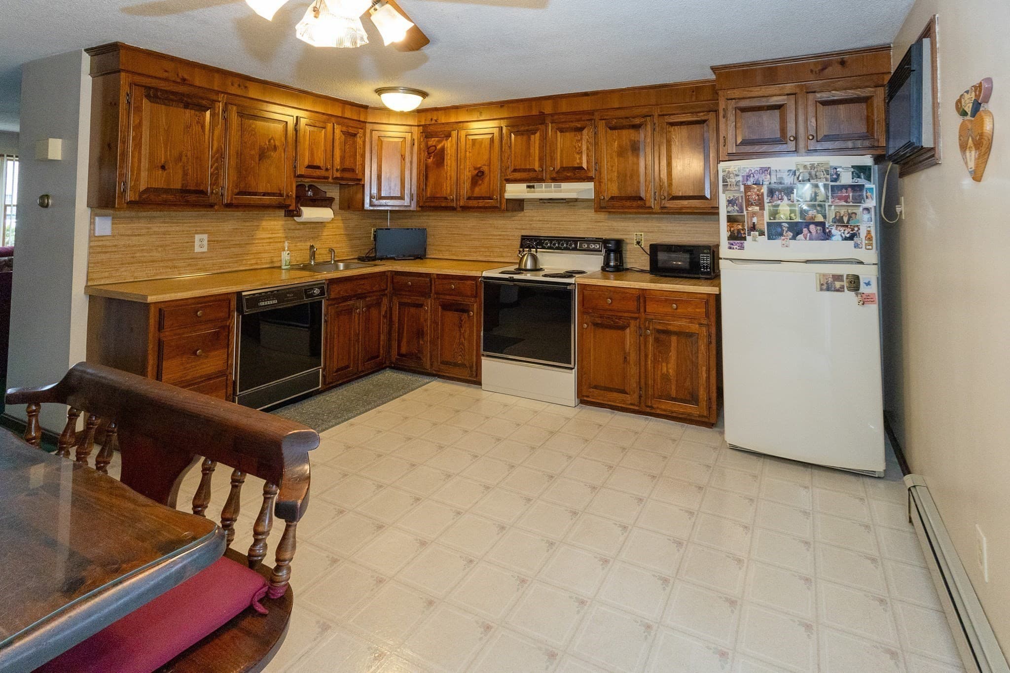 Condominium at 6 Robins St. # 6, East Bridgewater MA 02333, East Bridgewater, photo 7 of 19