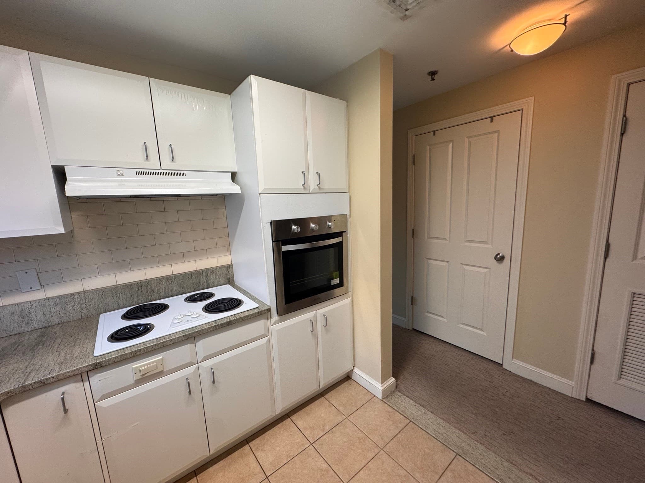 Condominium at 636 Beacon St # 404, Boston MA 02215, photo 13 of 20