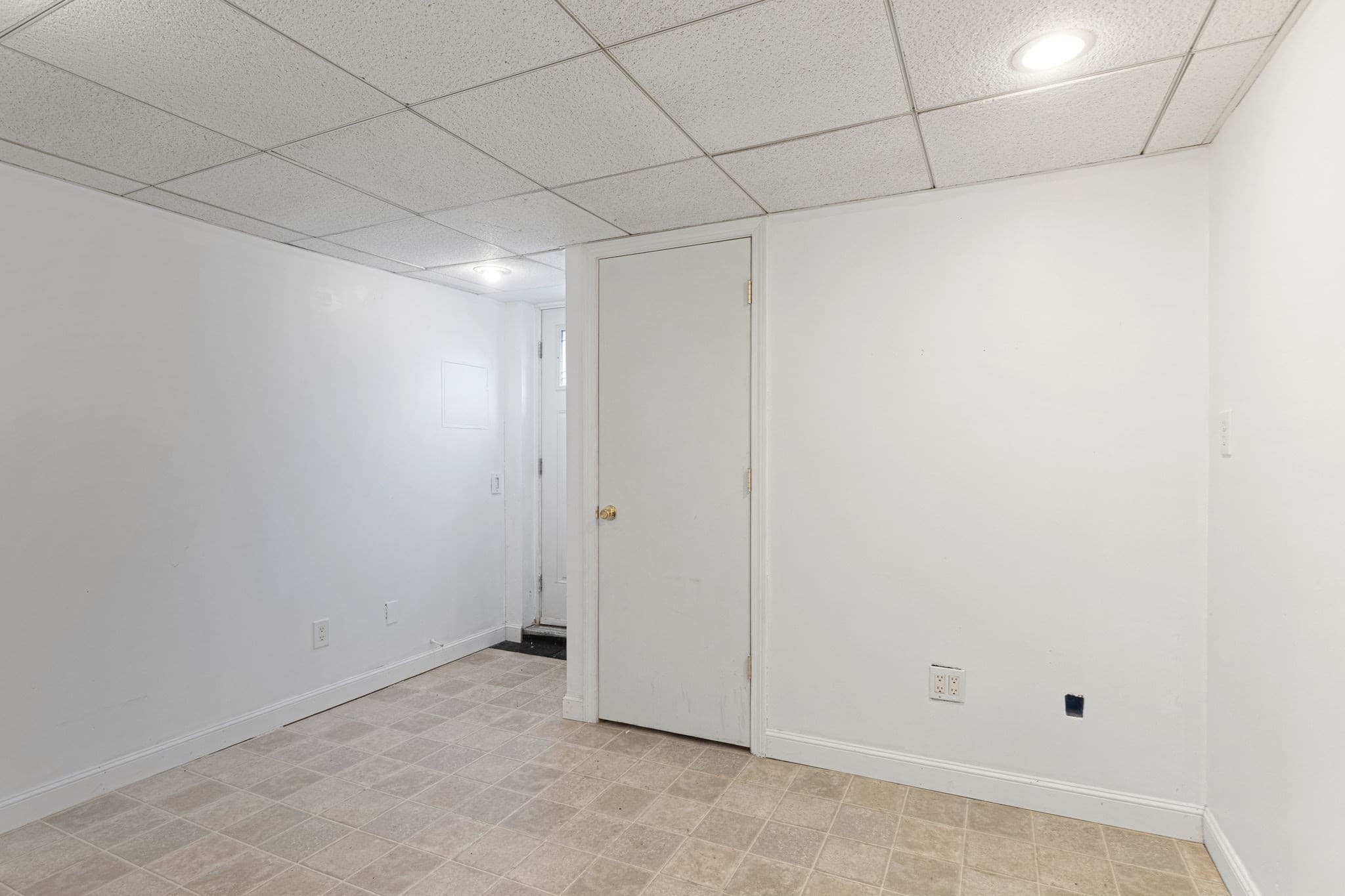 Single Family Residence at 306 Chestnut St, Randolph MA 02368, photo 23 of 27