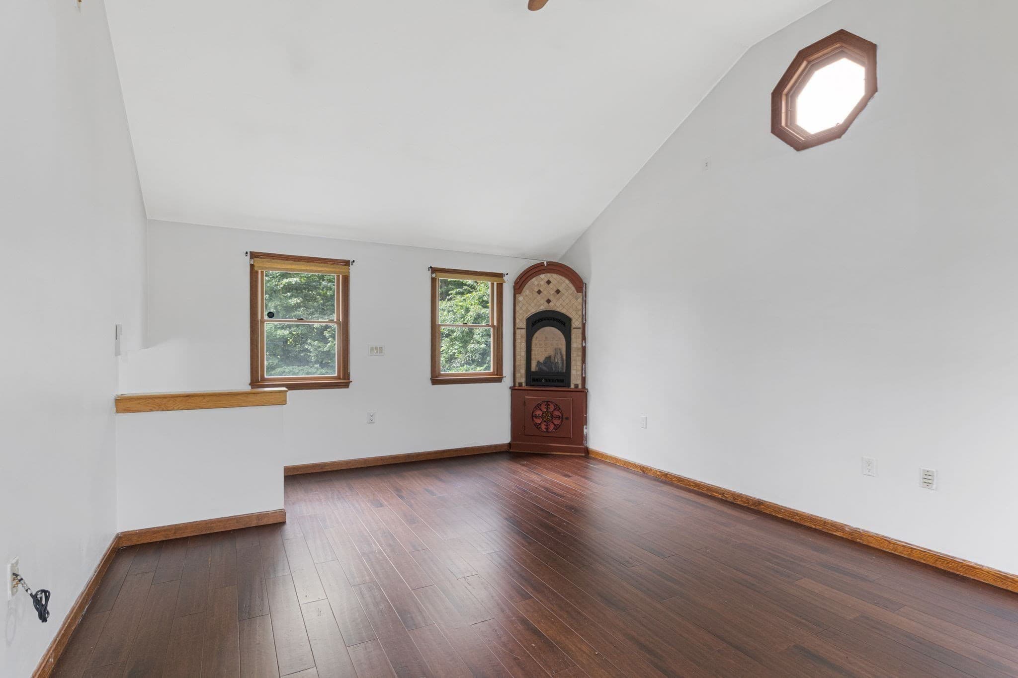 Single Family Residence at 306 Chestnut St, Randolph MA 02368, photo 7 of 27