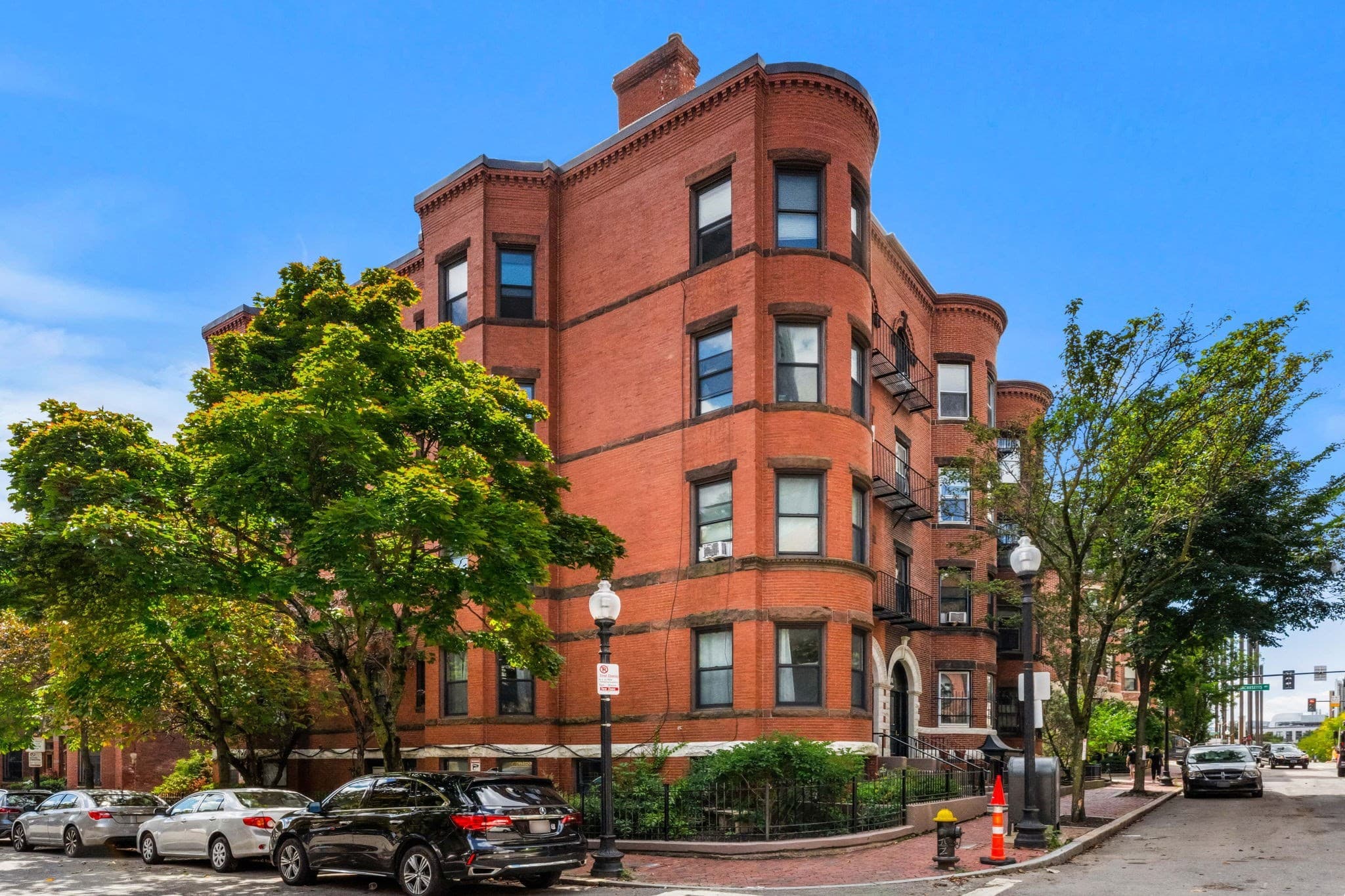Condominium at 198 Saint Botolph St # 9, Boston MA 02115, photo 32 of 35