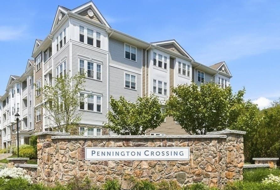 1102 Pennington Drive # 1102, Walpole MA 02081