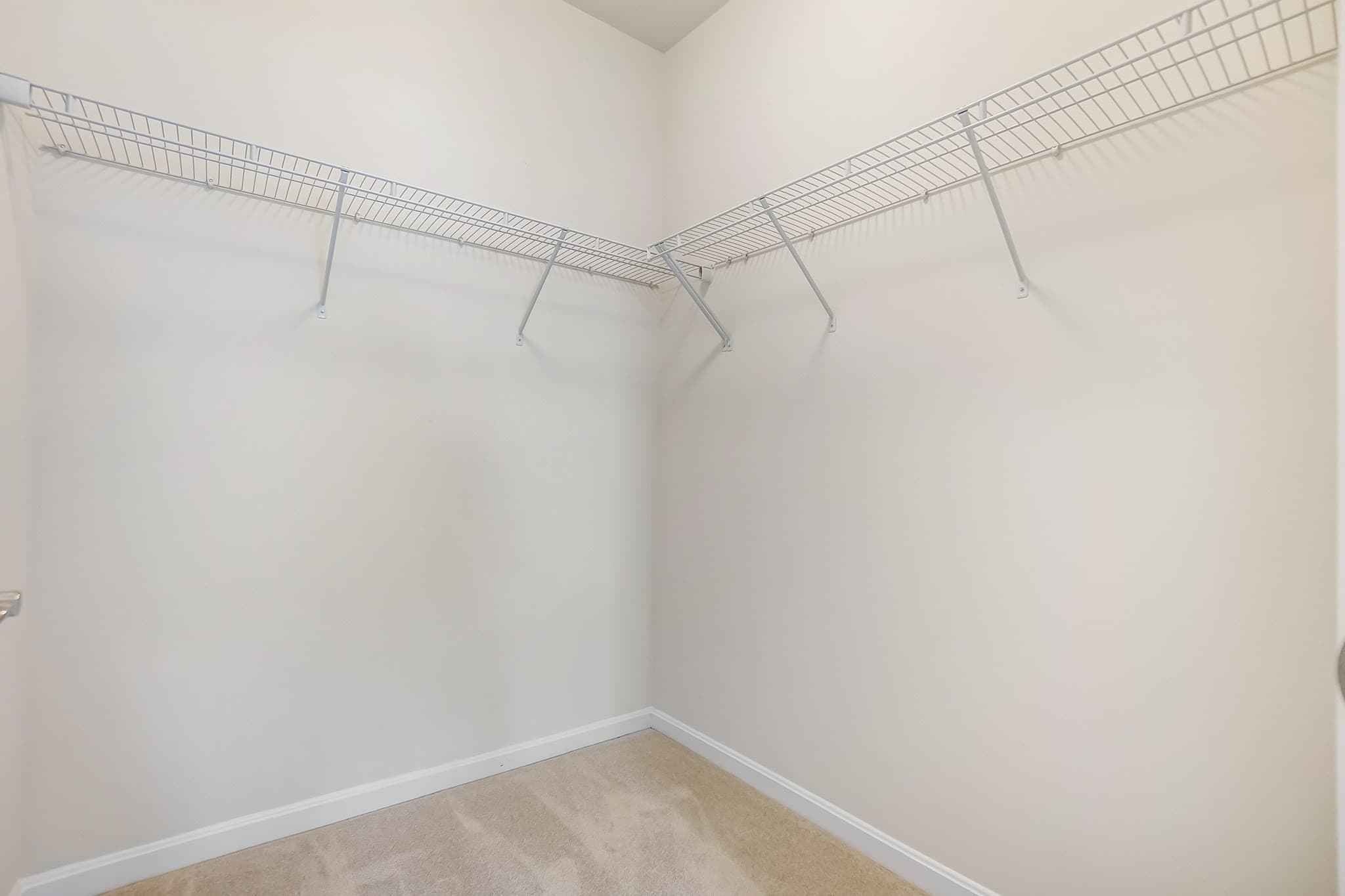 Condominium at 1102 Pennington Drive # 1102, Walpole MA 02081, Walpole, photo 18 of 38