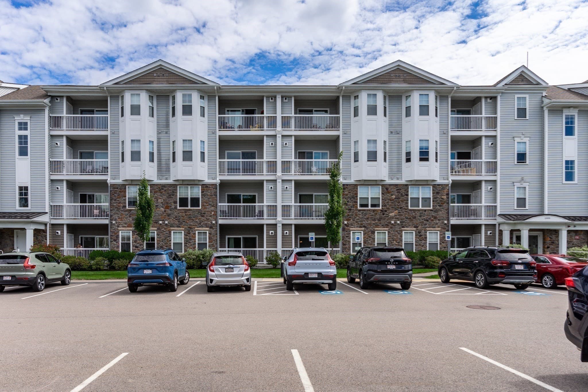 Condominium at 1102 Pennington Drive # 1102, Walpole MA 02081, Walpole, photo 37 of 38