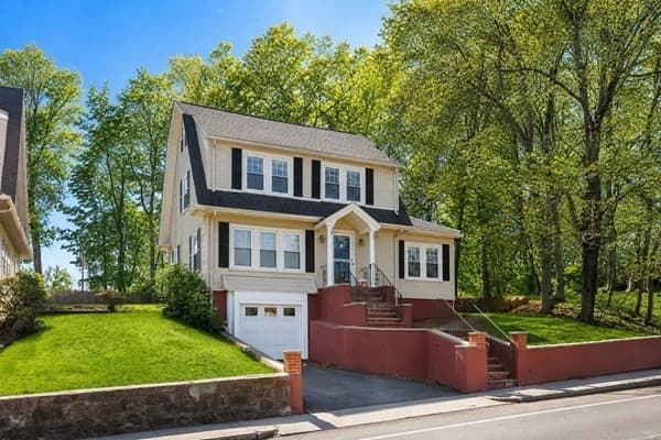 428 Boylston St, Brookline MA 02445