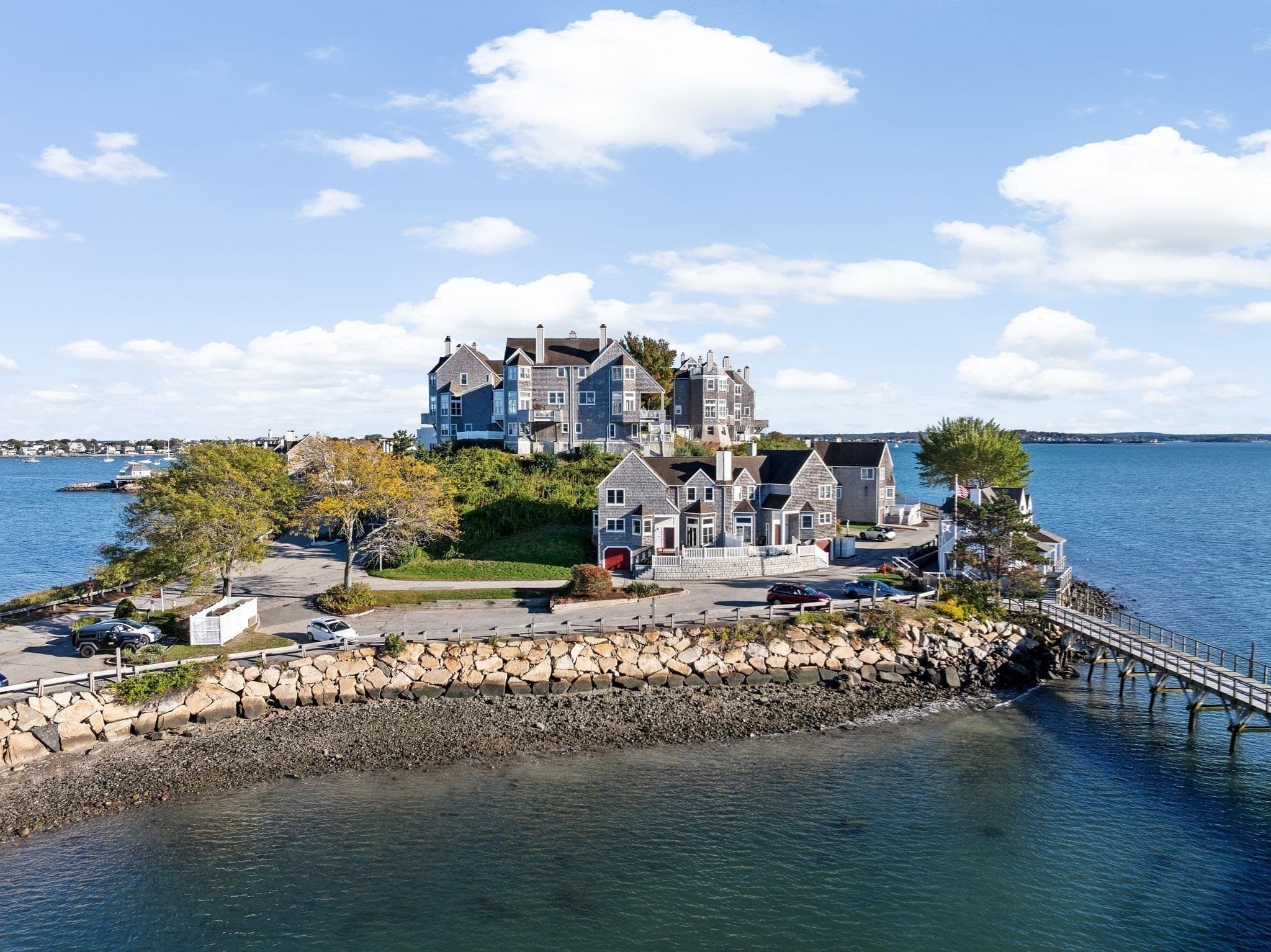 Condominium at 1 Marina Dr # 1, Hull MA 02045, Hull, photo 2 of 35
