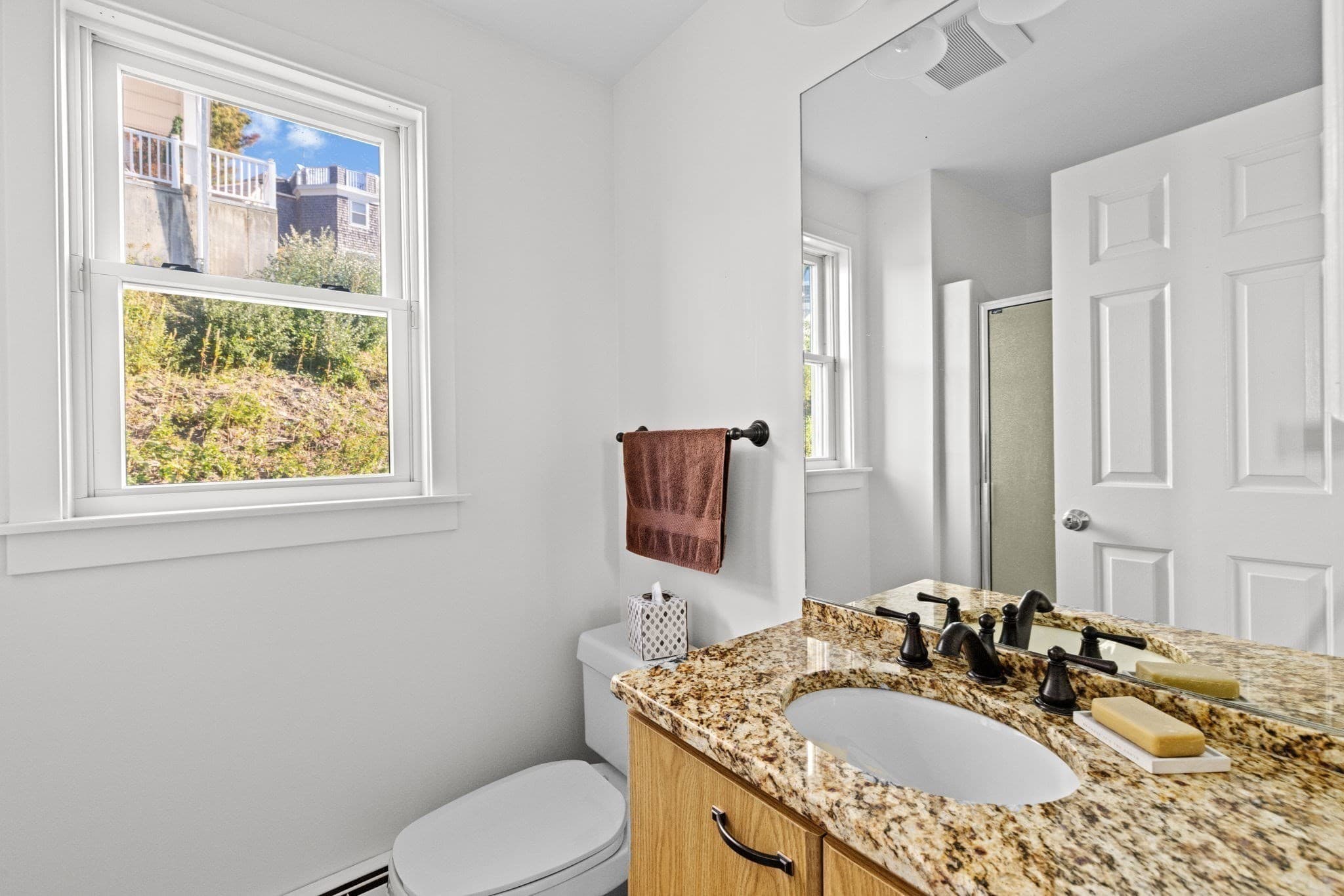 Condominium at 1 Marina Dr # 1, Hull MA 02045, Hull, photo 16 of 35