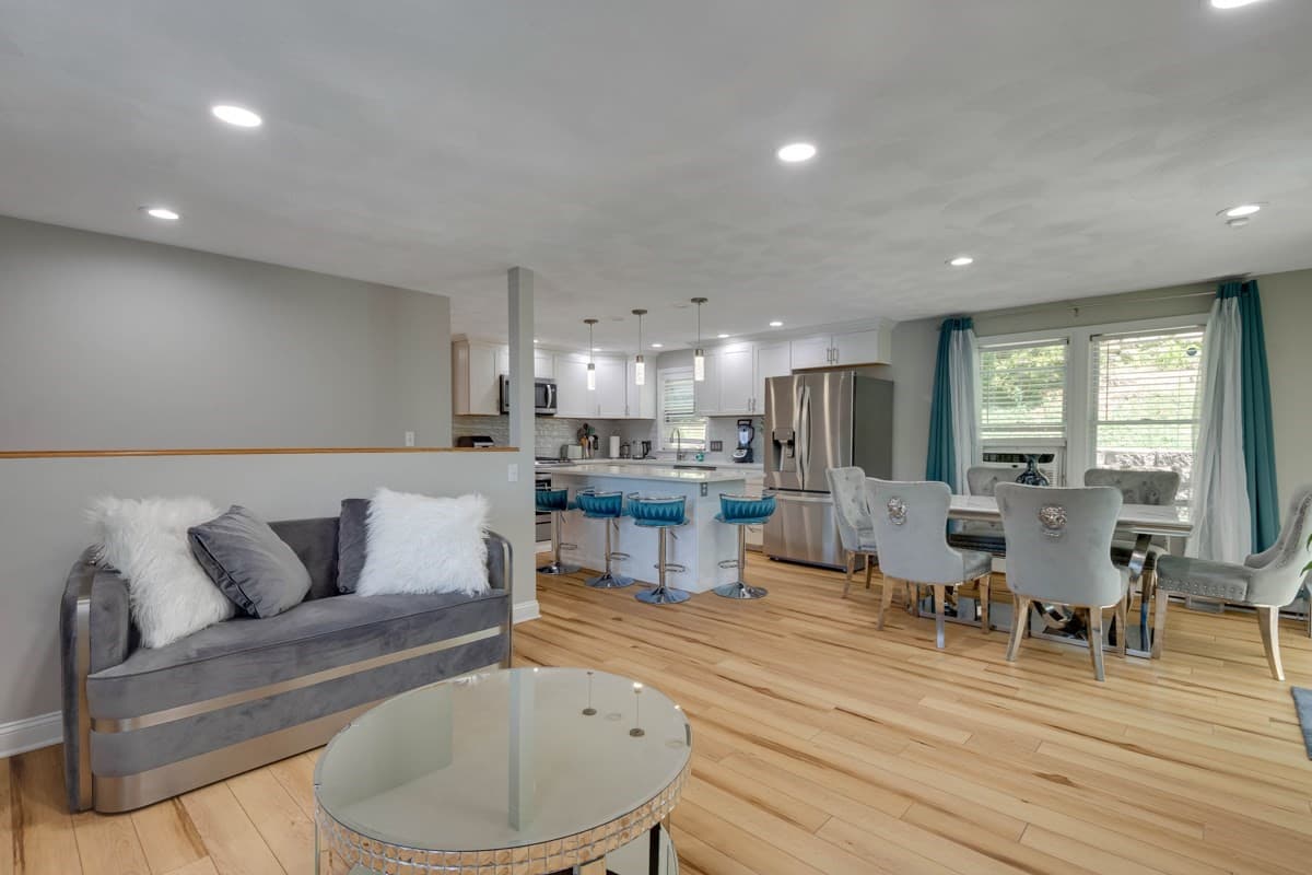 Single Family Residence at 23 Lovers Leap Ave, Lynn MA 01904, Lynn, photo 11 of 19